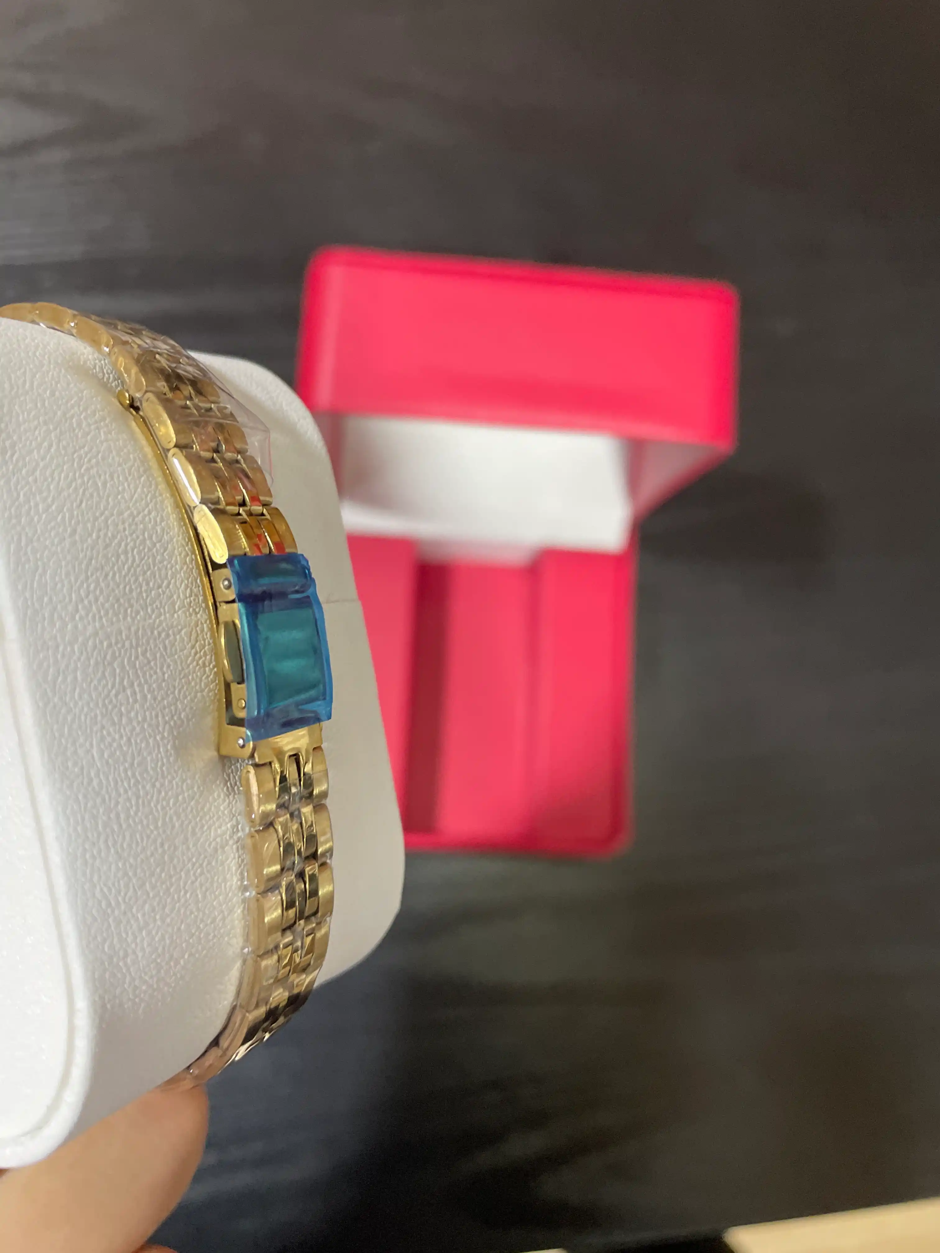 Женские наручные часы BVLGARI на любой стиль, в подарочной упаковке