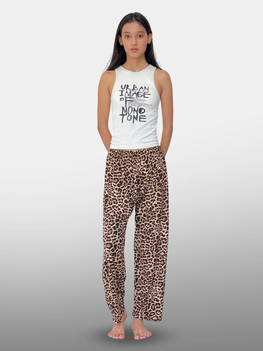 Ayollar uchun shimlar, pijama, uy uchun