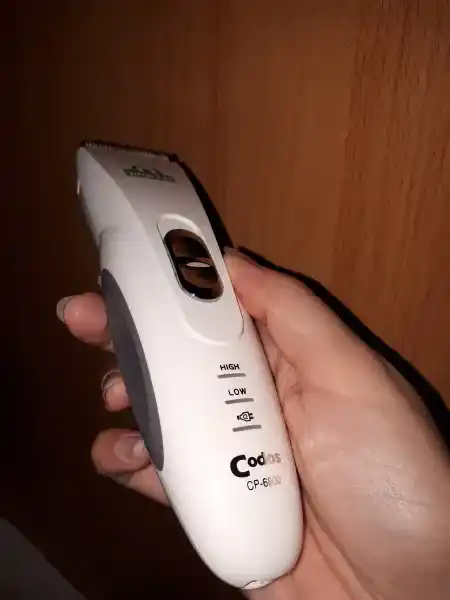 Itlar va mushuklar uchun soch kesish mashinkasi Codos CP 7800