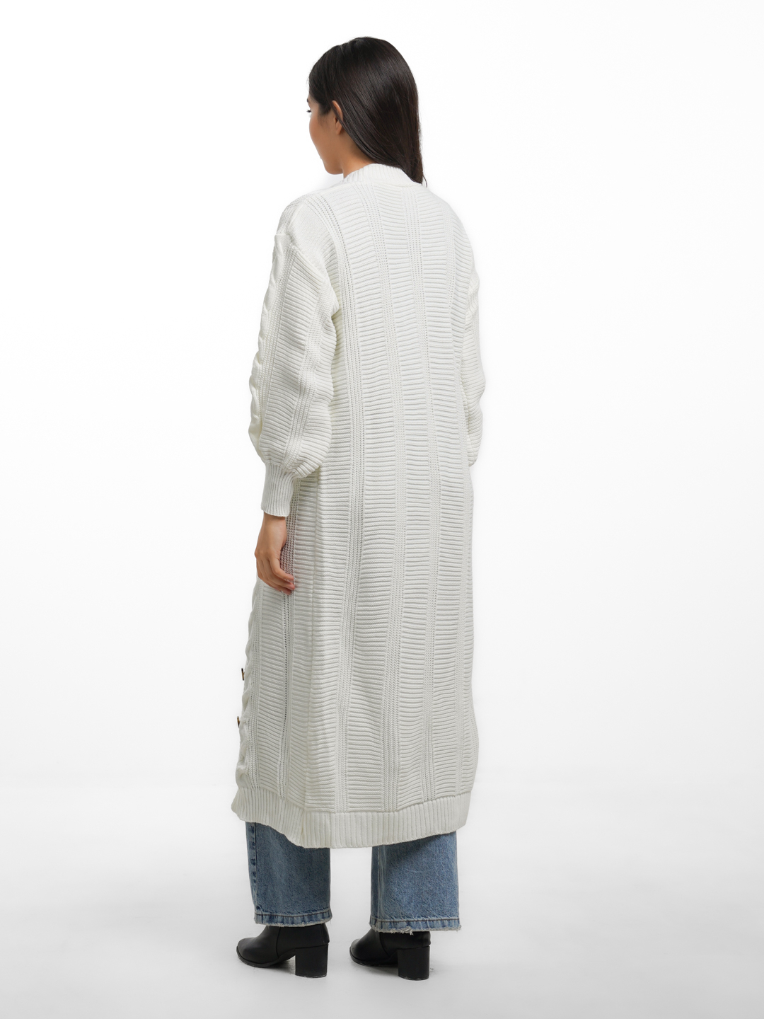 Ayol ogziga siyyapti (porno video) Mushuk suzish tanasi orqali korinadi