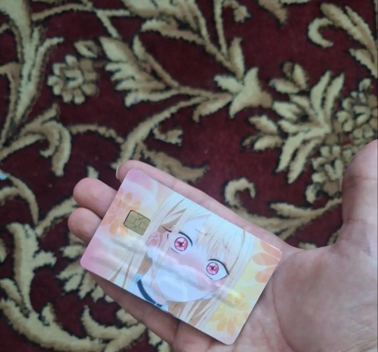 Bank kartalari uchun stikerlar anime uslubida, suvga chidamli