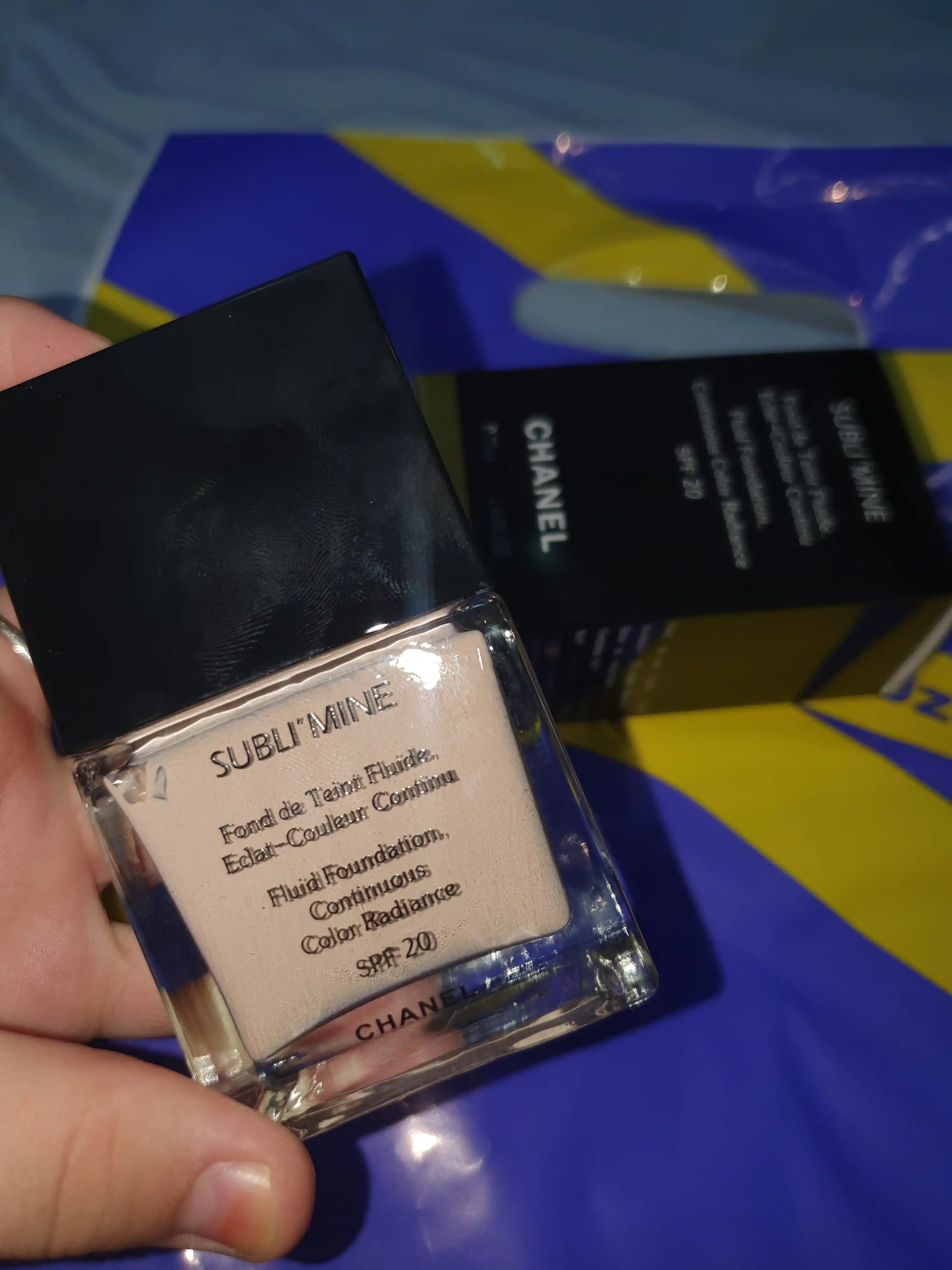 Тональный крем для лица Subli'mine SPF 20