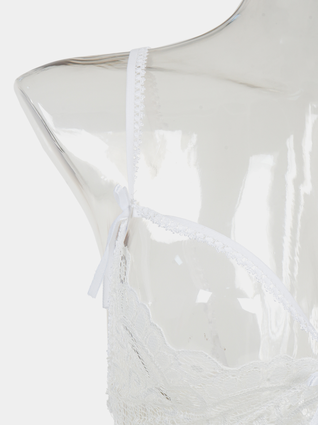 Er xotinining yuziga tegizib tashladi (video)