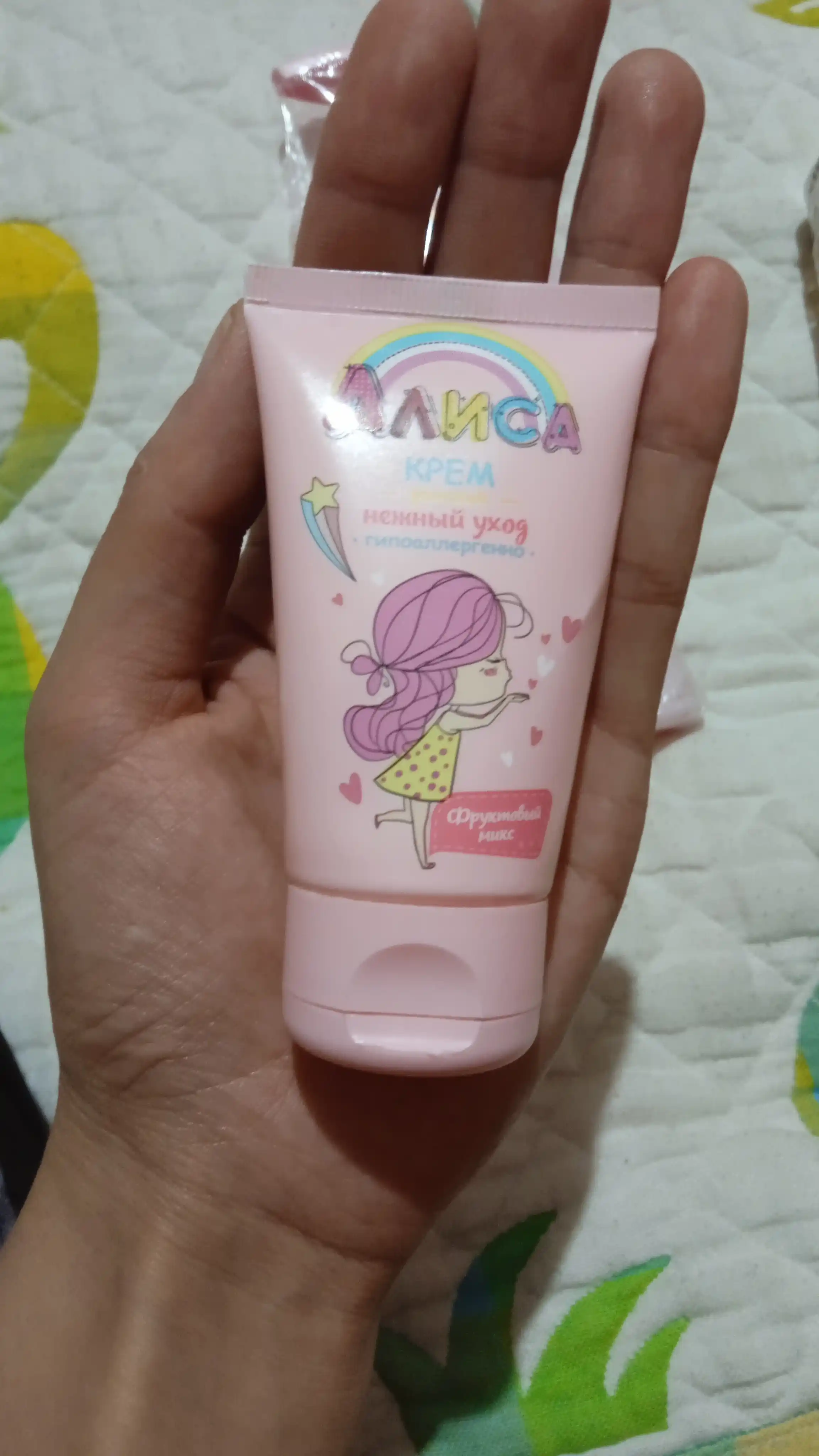 Bolalar uchun dush shampun-geli Alisa "Yumshoq tozalovchi", 2 tasi 1 da, 350 ml