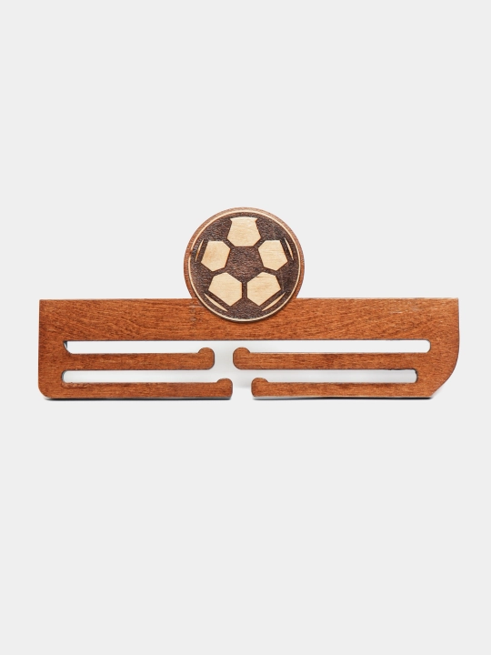 Medalnitsa futboli. Kontrplak 6 mm. uzunligi 30 sm. laklangan