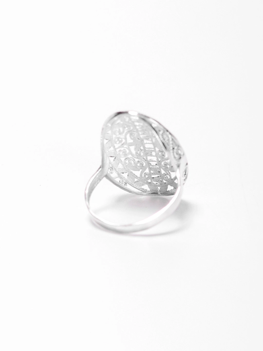 Ayollar kumush uzugi, Sumayya Silver
