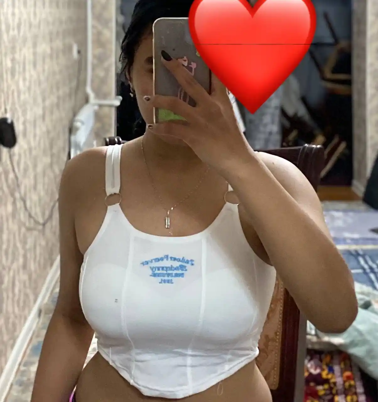 Ayollar sport topi, yozgi mayka