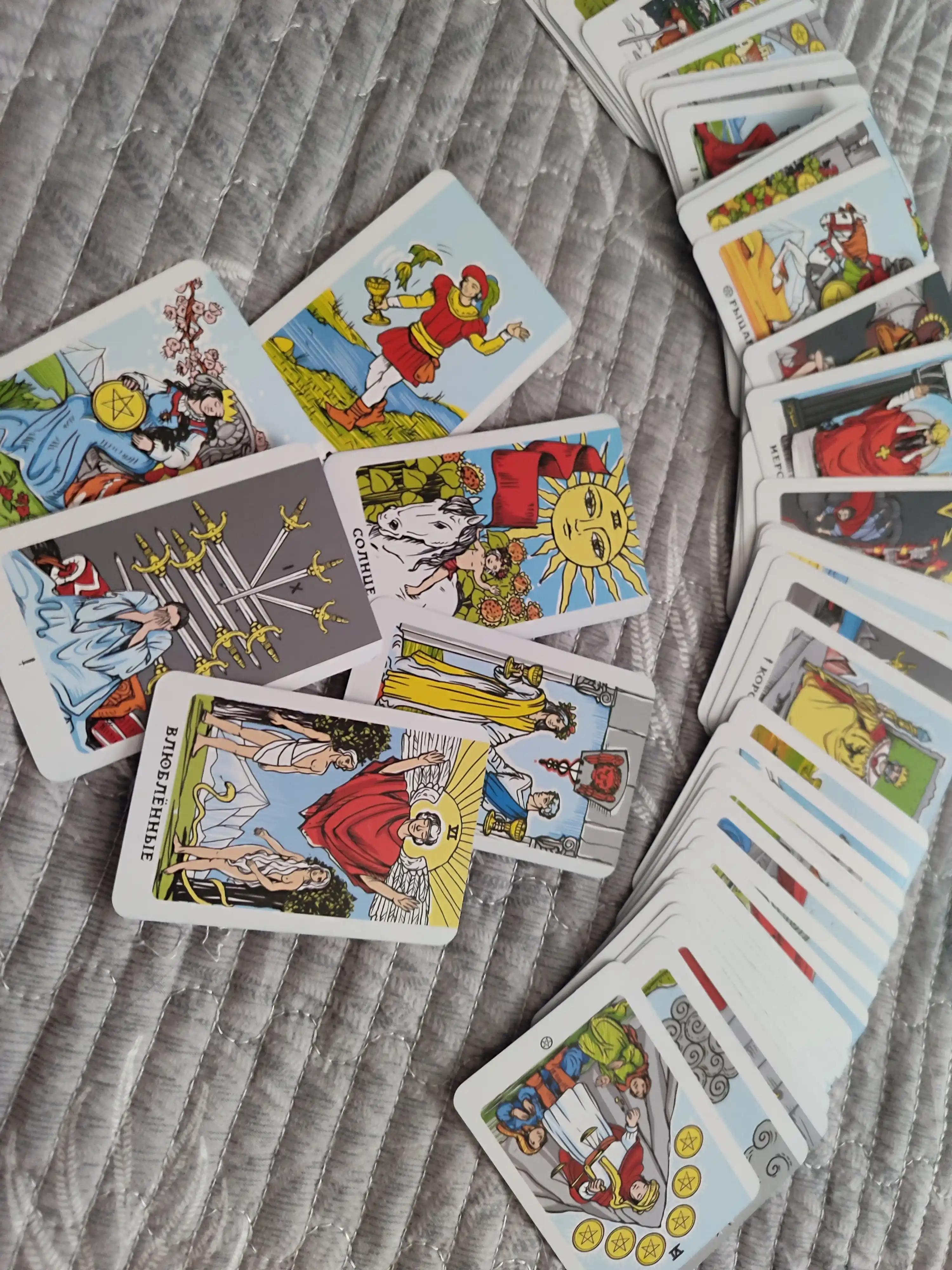 Tarot kartalari "Klassik", 78 ta karta (6x9 sm), 16+