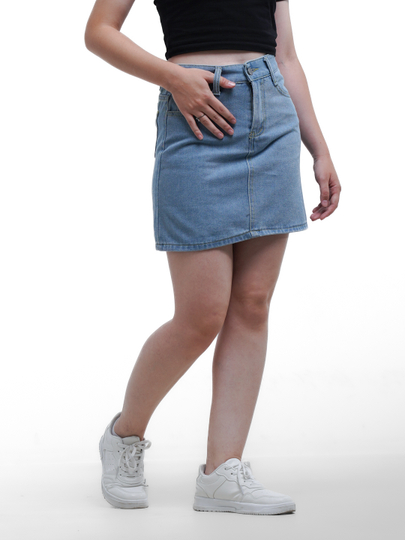 Porno onlayn tomosha: Ogil otasi ishda bolganida yosh ogay onasini sikdi Lezbiyen porno tomosha