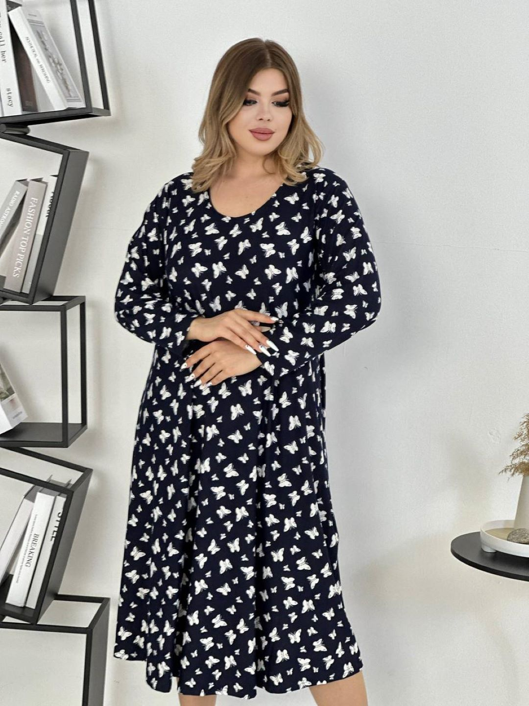 Rus buzuqliklari boroni haqida pornografik film.