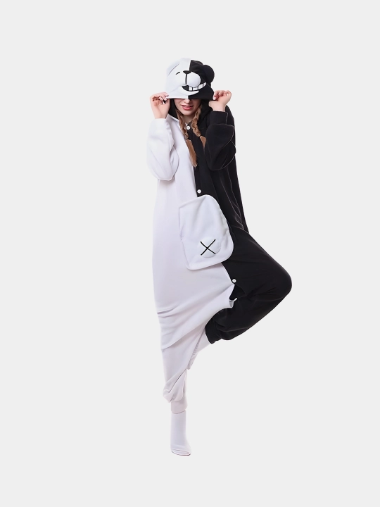 Kigurumi: Minyon, Hello Kitty, Uchar sincap, Grinch, Qor odam, Spiderman, Skelet pijamasi