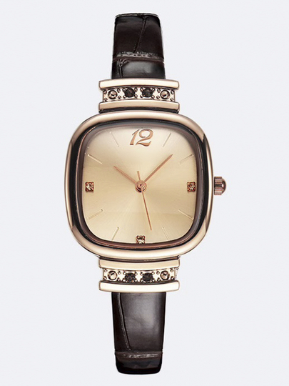 Onam uxlayapti, charchagan, jinsiy aloqa