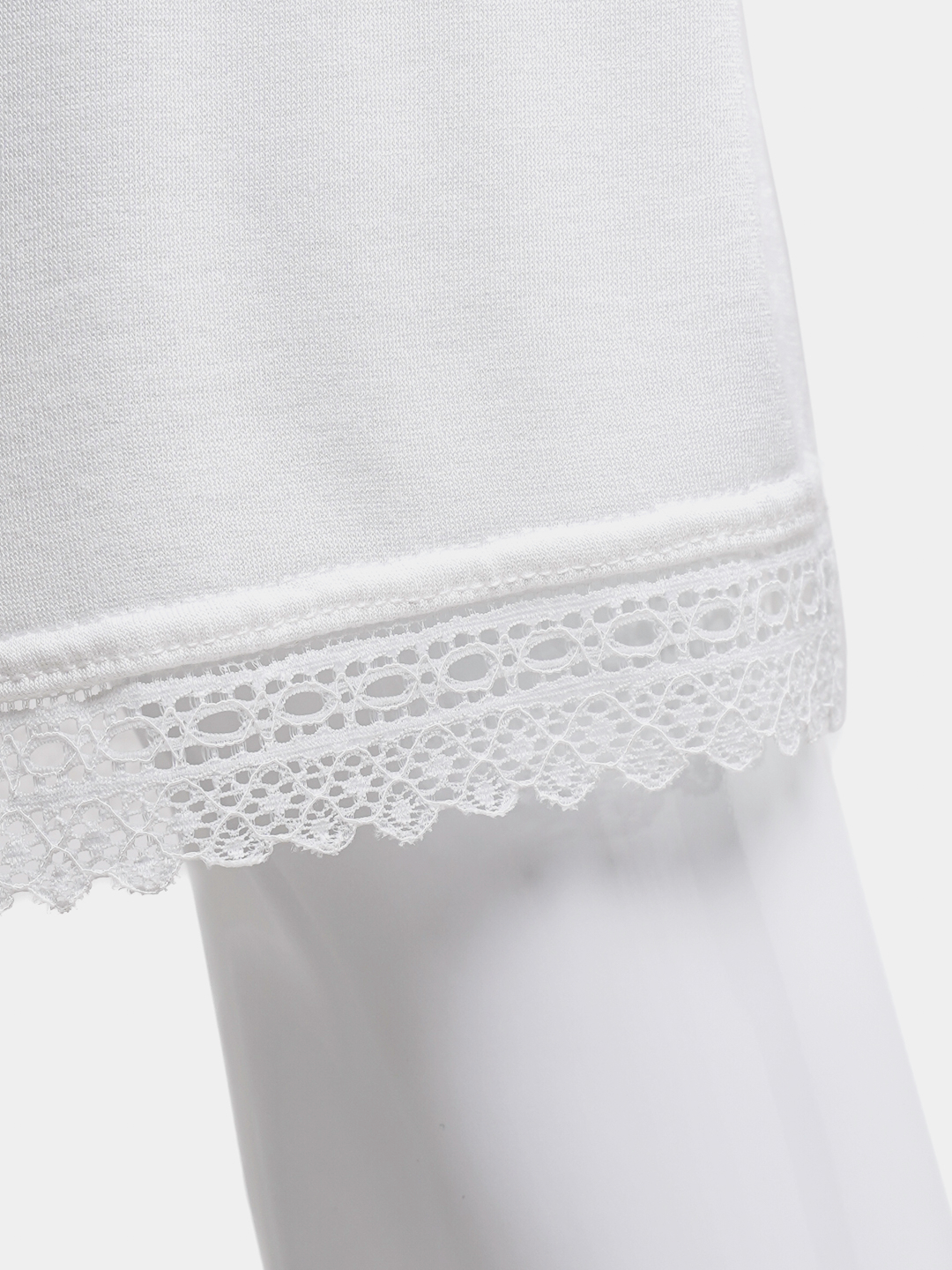 Deraza yonida jinsiy aloqa Sargish jingalak eshak