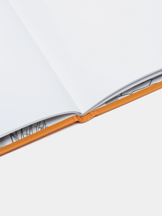 Sketchbook 7BC, 197x145 mm, 24 varaq, bo'sh varaqlar, mat laminatsiya dizayni 21576 - 