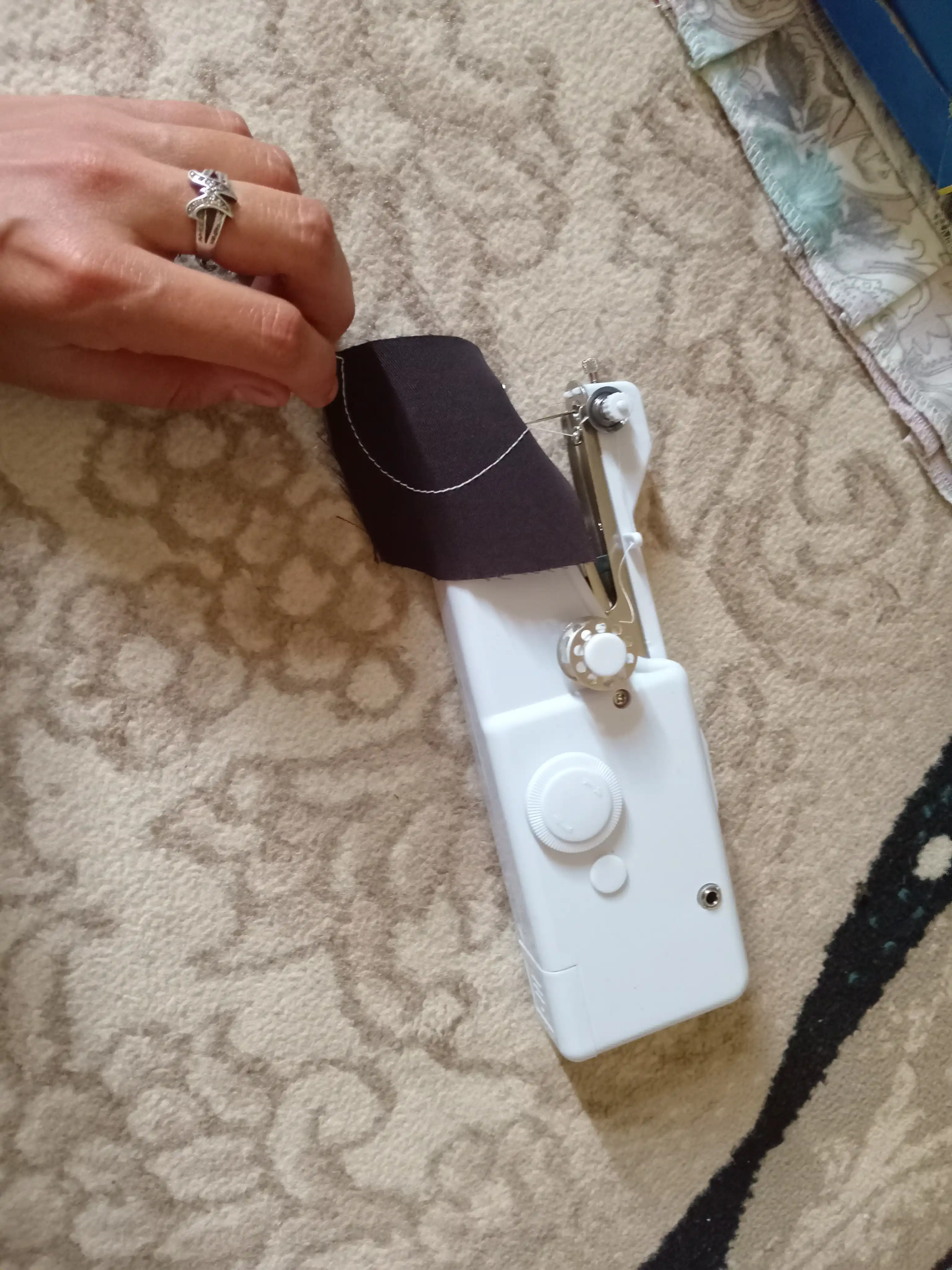 Portativ tikuv mashinasi Mini Sewing Machine SM202, FHSM-505, 12 tikmalar