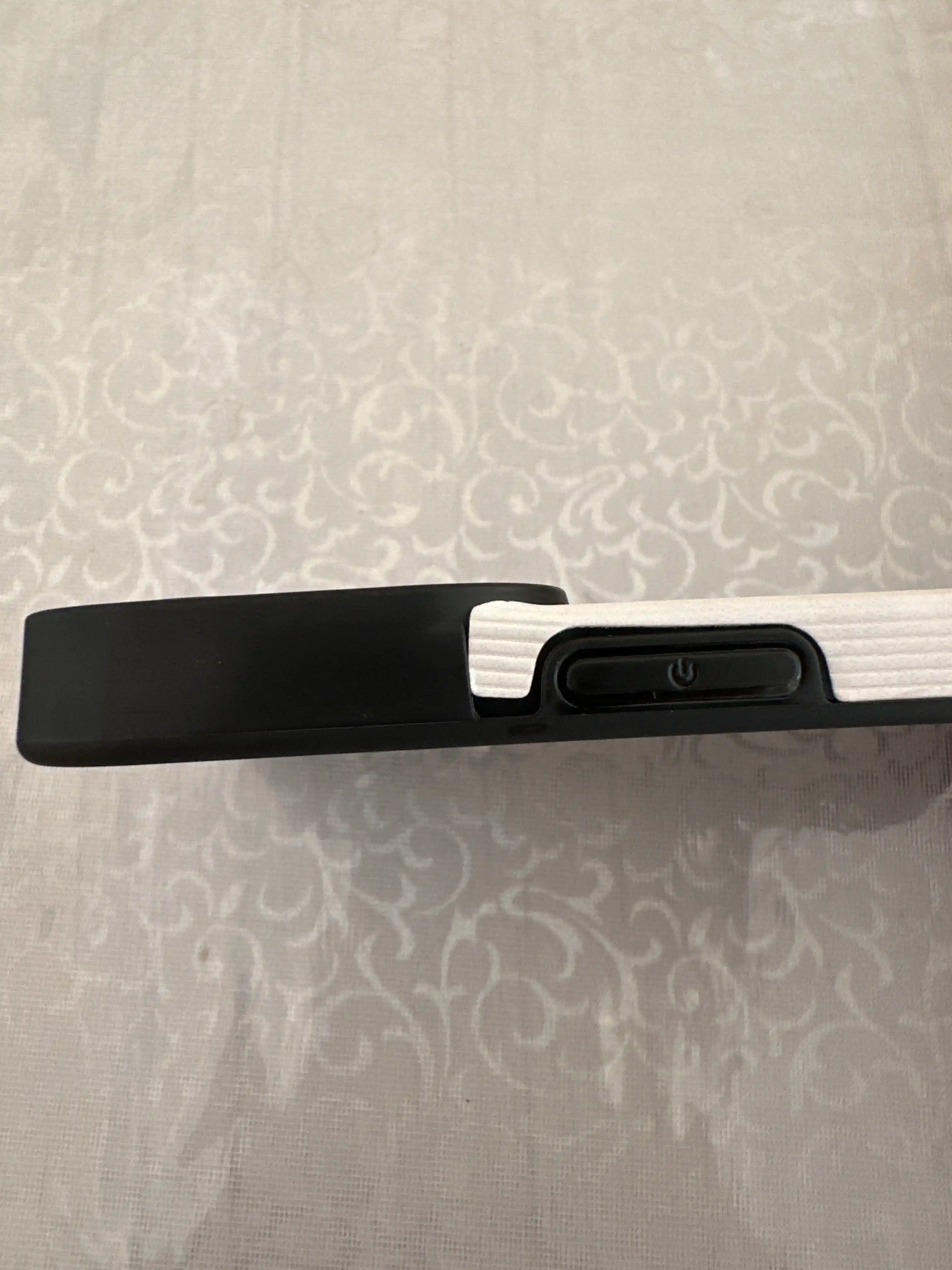 G'ilof iPhone 11, 12, 13, 14, 15 Pro, Pro Max uchun