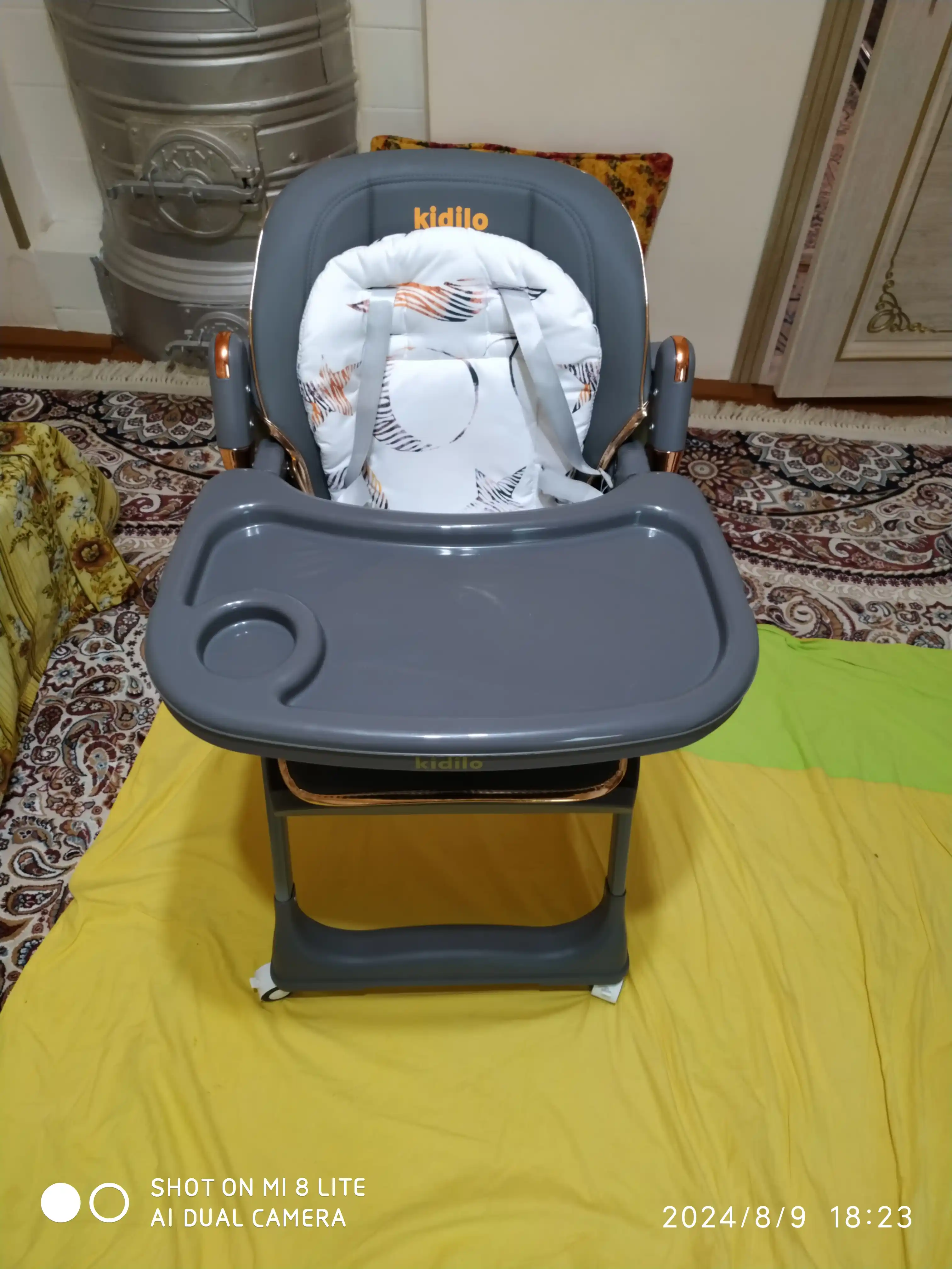 Кресло для кормления детей Kidilo