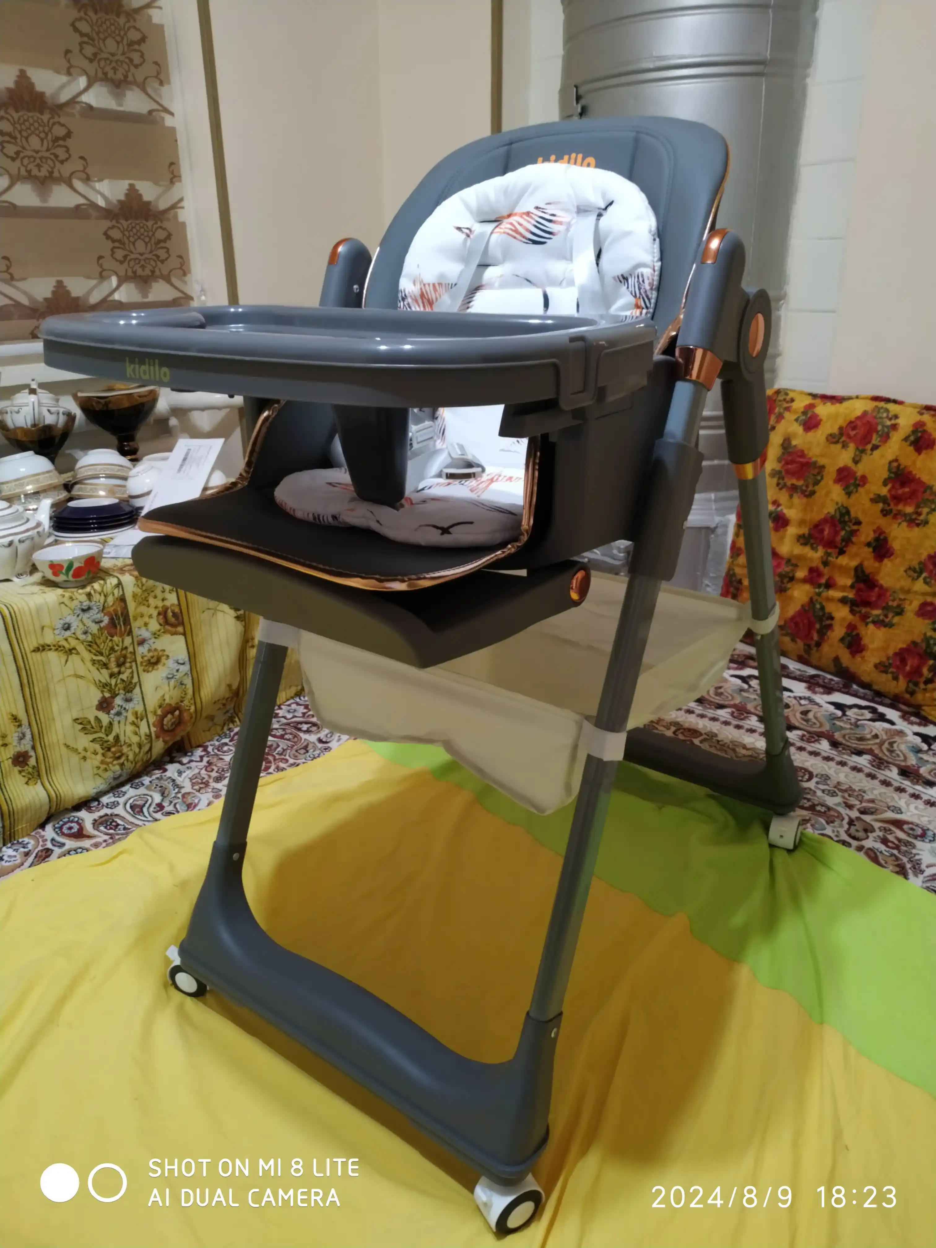Кресло для кормления детей Kidilo