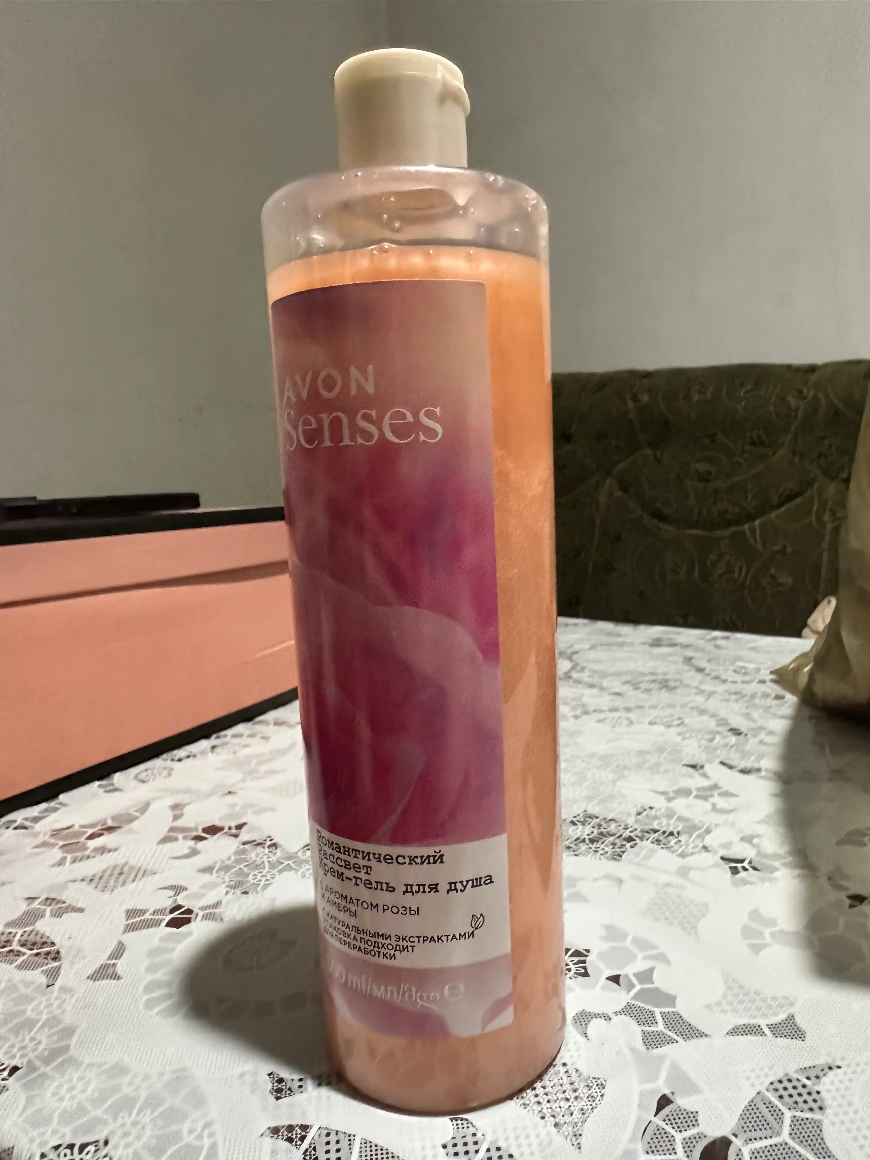 Гель для душа Avon Porcelain Senses, романтический рассвет, 500 мл