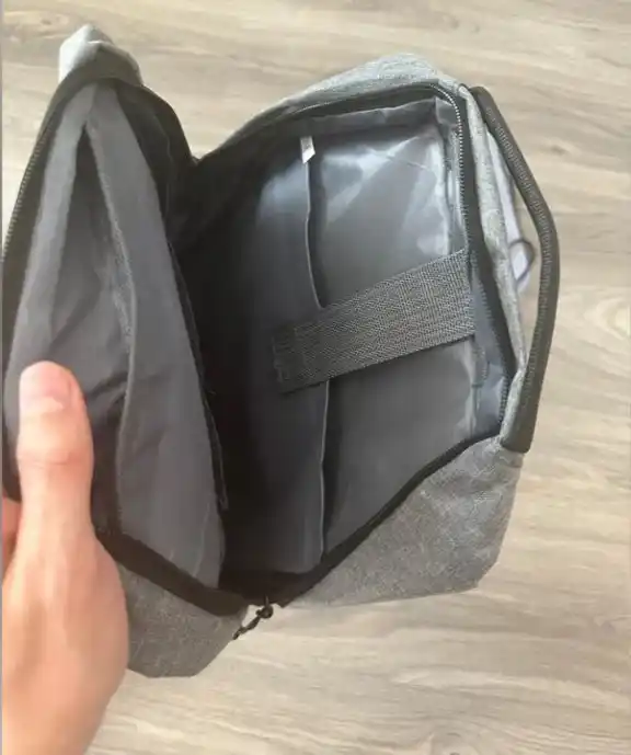 Рюкзак многофункциональный для ноутбука и документов, с USB-портом для зарядки