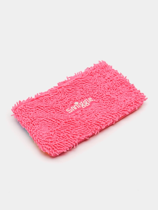 Maktab qalam qutisi Smiggle