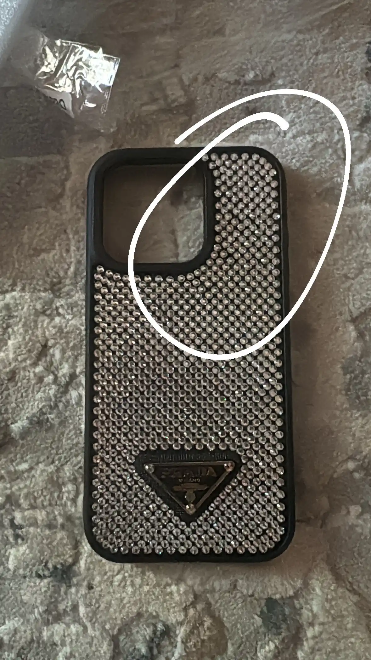 IPhone 13 Pro Max,14 Pro, Max,15 Pro, 16 Pro, Max, 17 Pro, max uchun yaltiroq tosh g‘ilofi