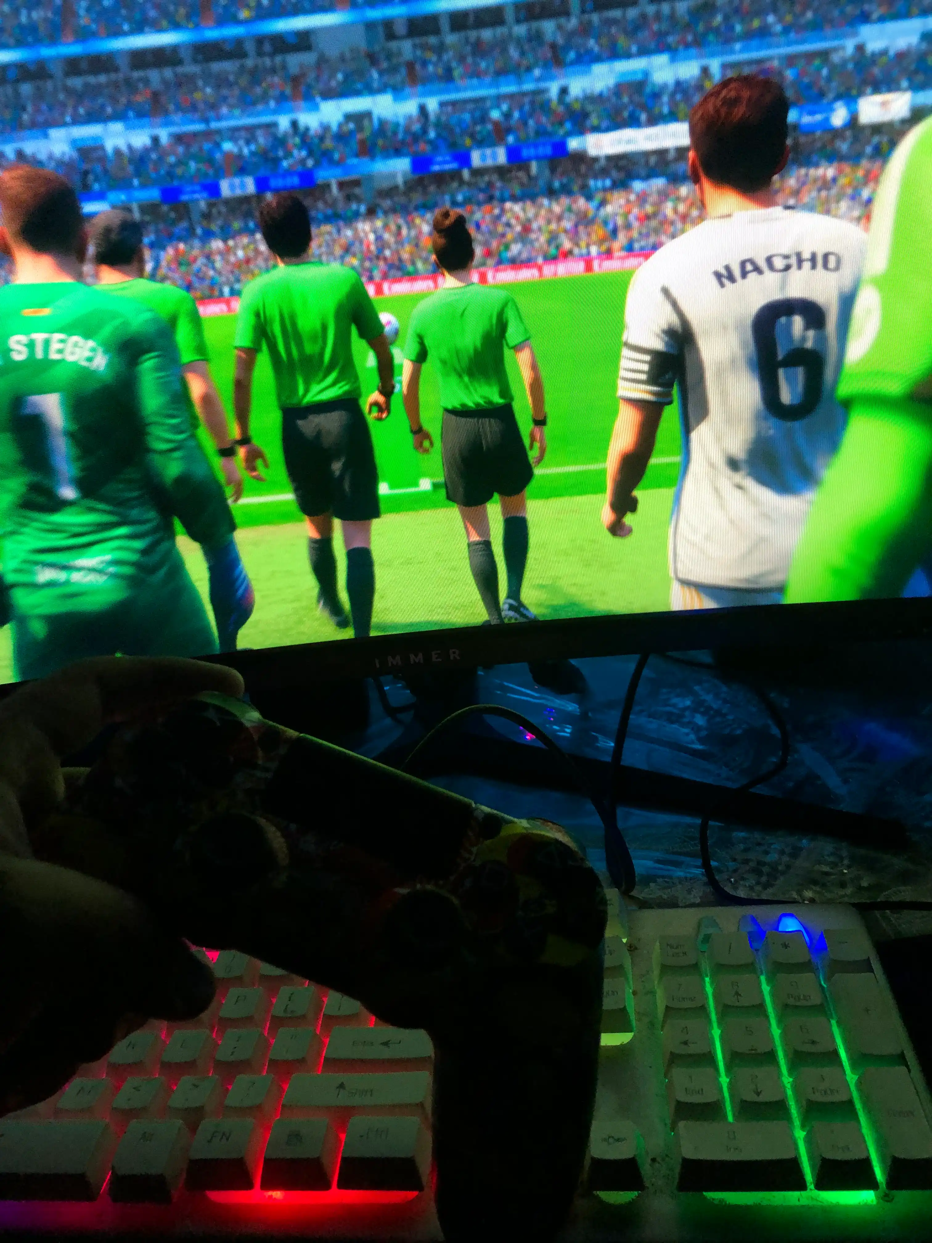Joystik PS4, Bluetooth, simsiz geympad komyuter va smartfonlar uchun kontroller