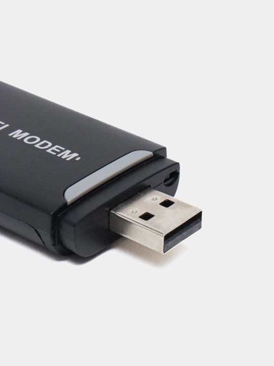Modem Wi-Fi, router funktsiyalari bilan 4G LTE USB