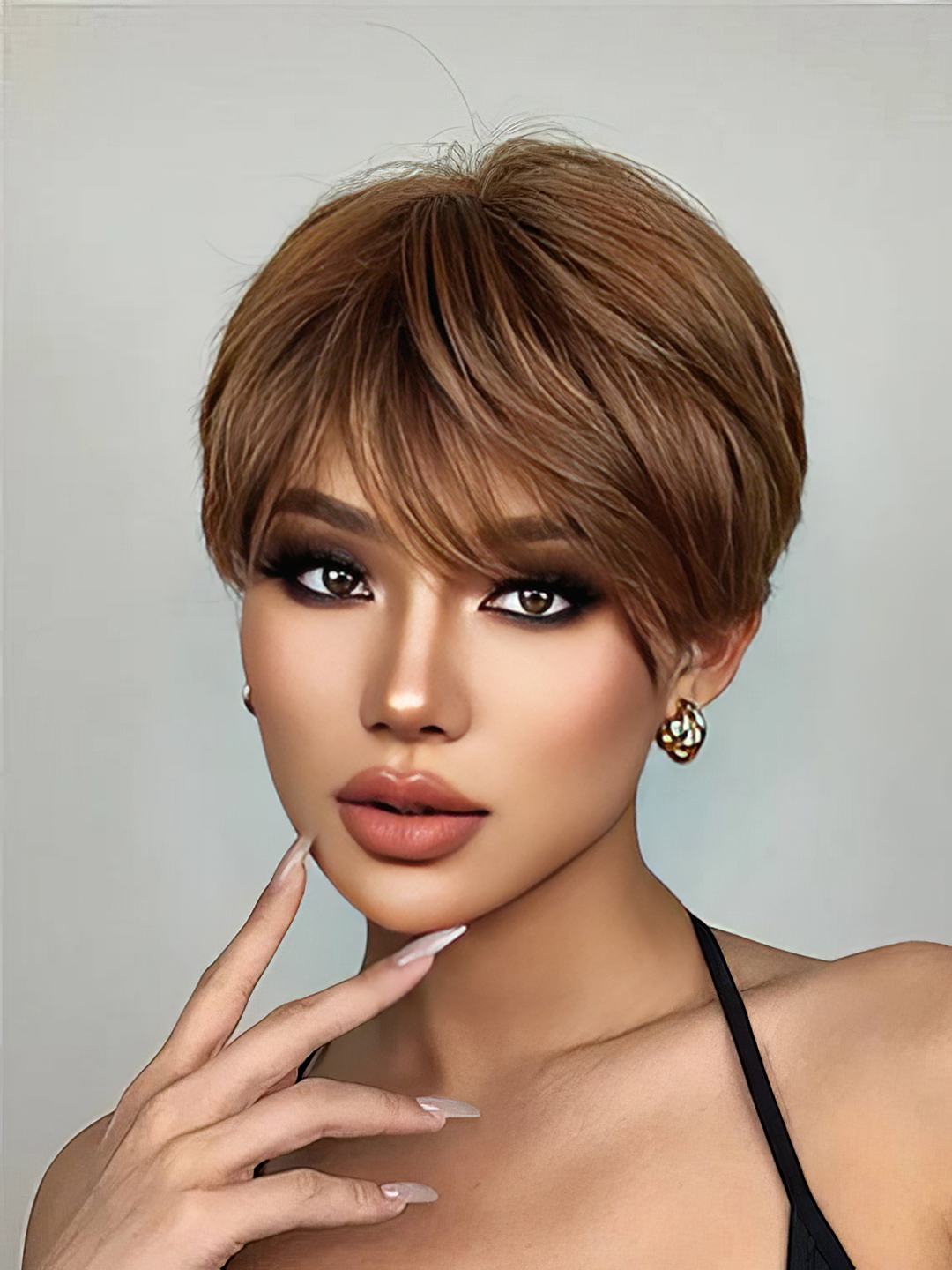 Yapon hojatxona porno Bob sochlari bilan sariq porno