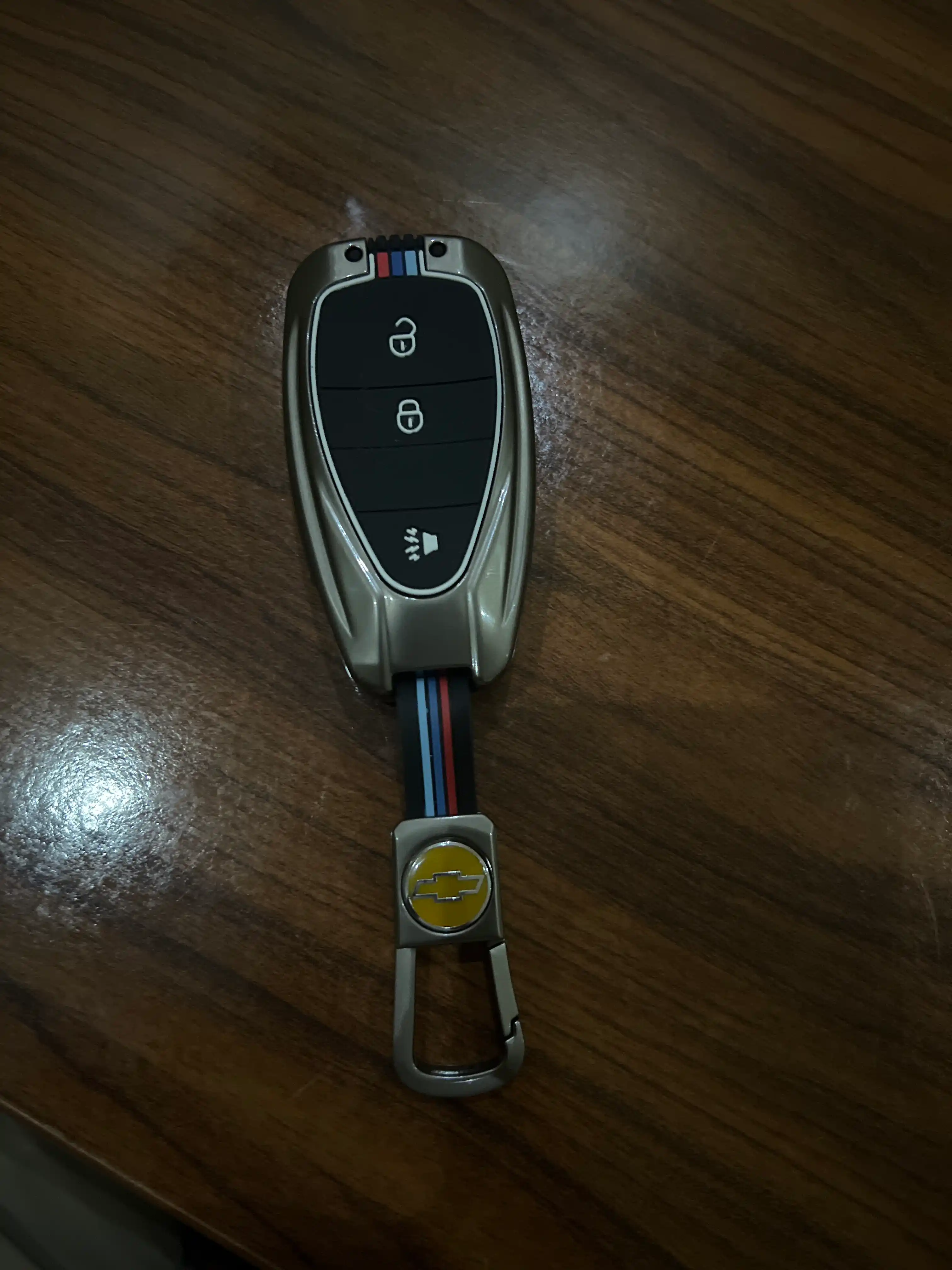Chrome Case masofadan boshqarish pulti, "Onix" uchun