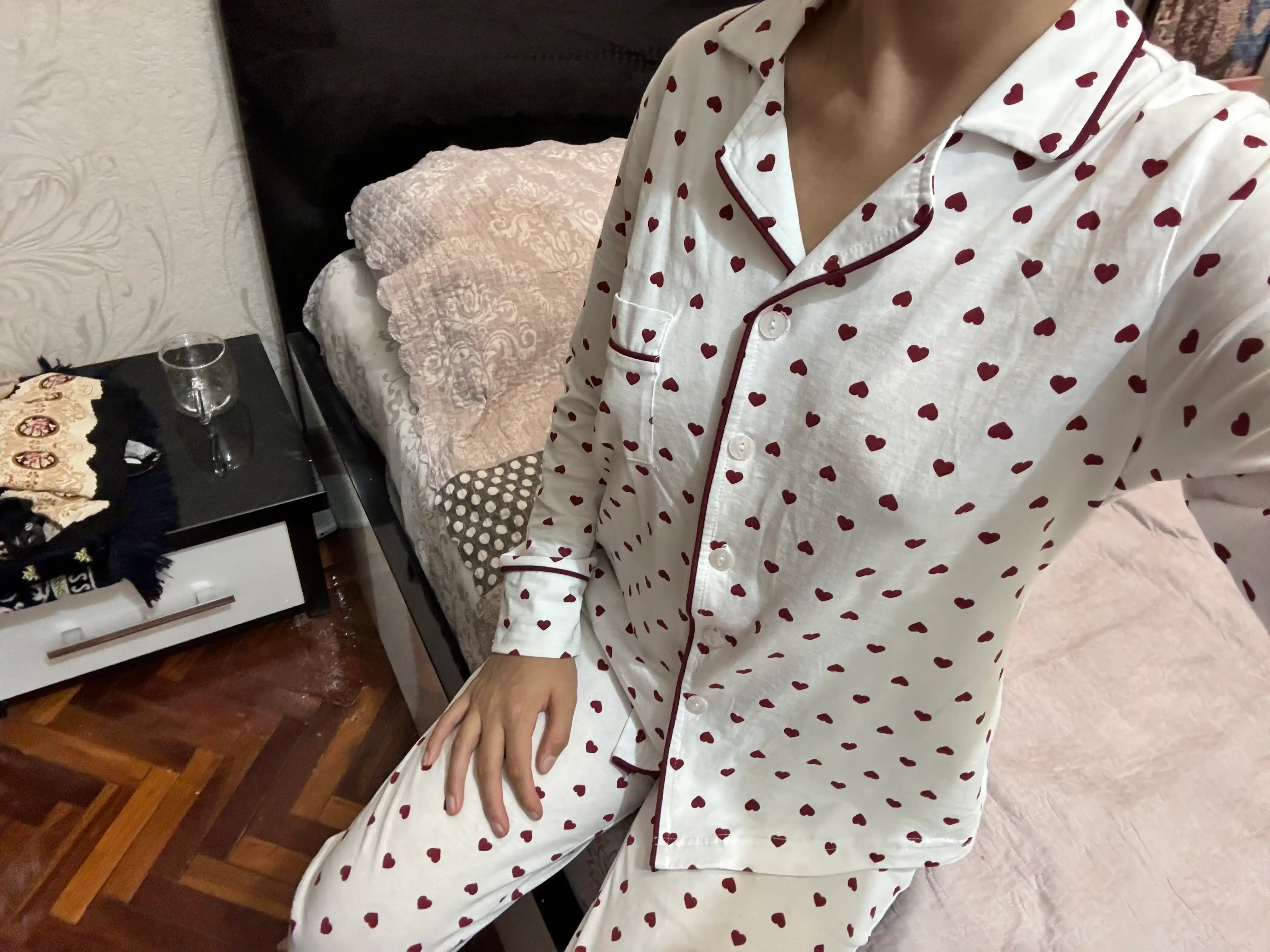 Pijama ayollar uchun-oq, qizil yurakchali, 100% Paxta