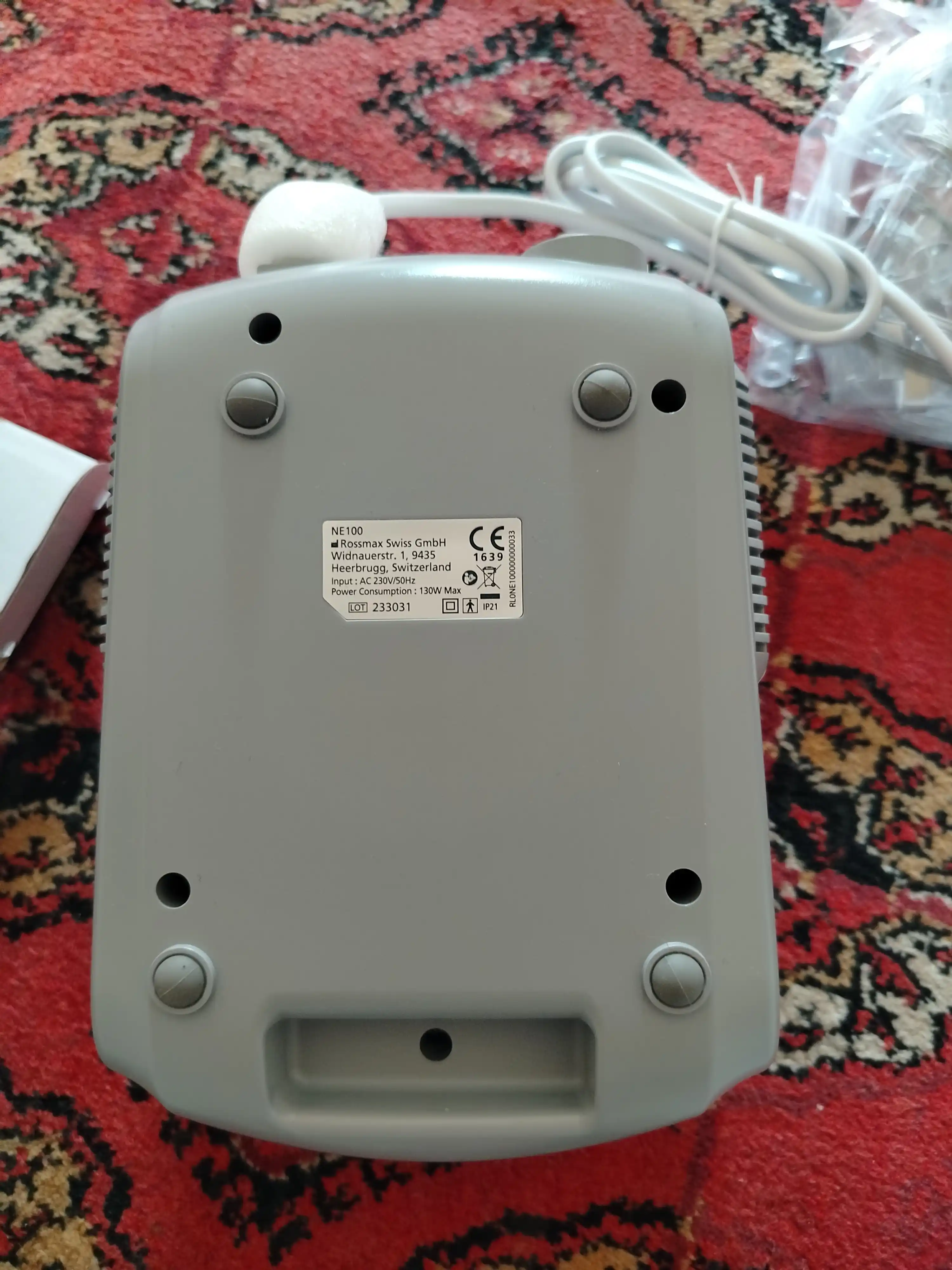 Kompressorlik ingalyator Nebulayzer NE100 Rossmax Swiss