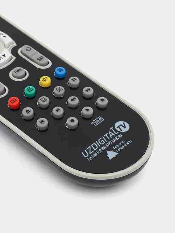 Yalangoch hind ayolining dushdagi videosi