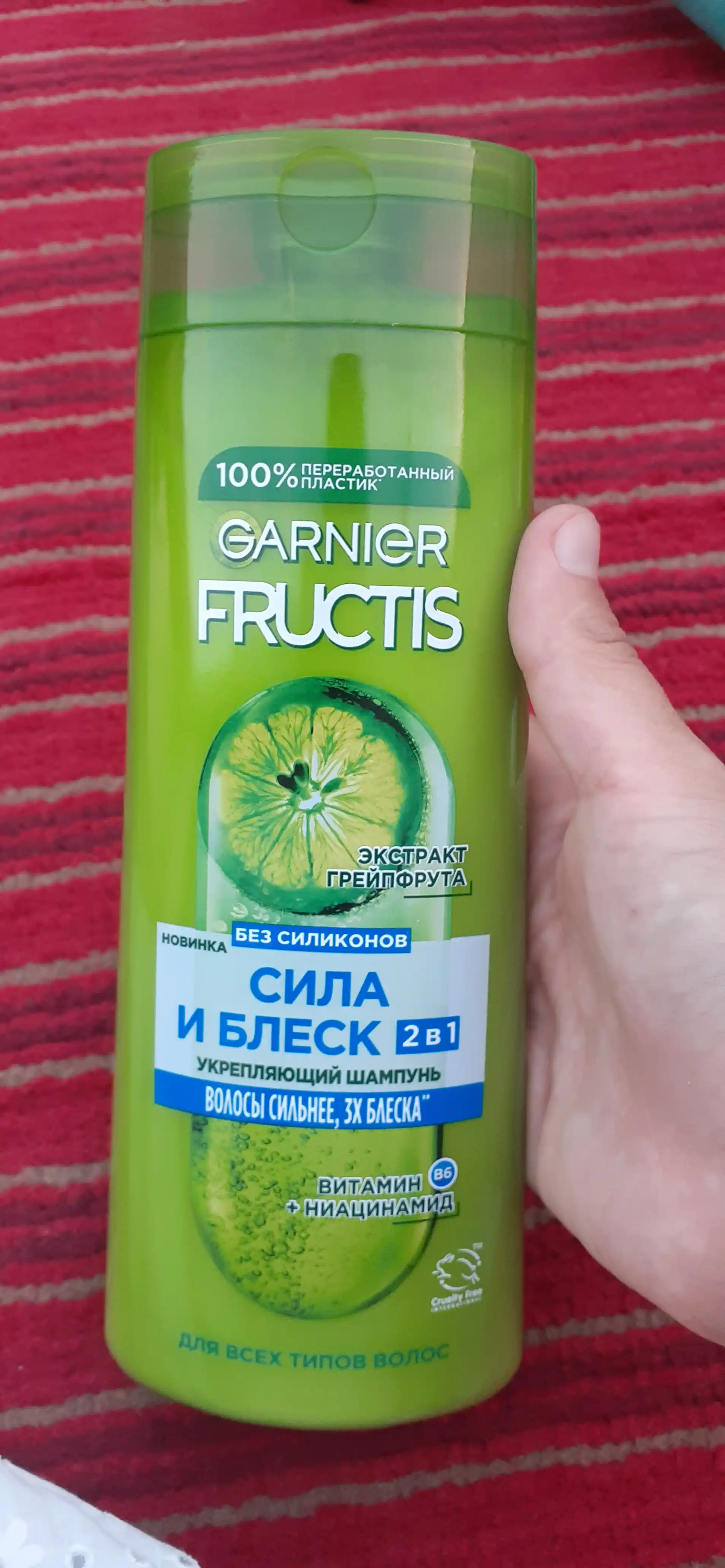 Garnier Fructis soch shampun, kuch va yorqinligi, 2 tasi 1 da, mustahkamlovchi, greypfrut ekstrakti bilan, 400 ml