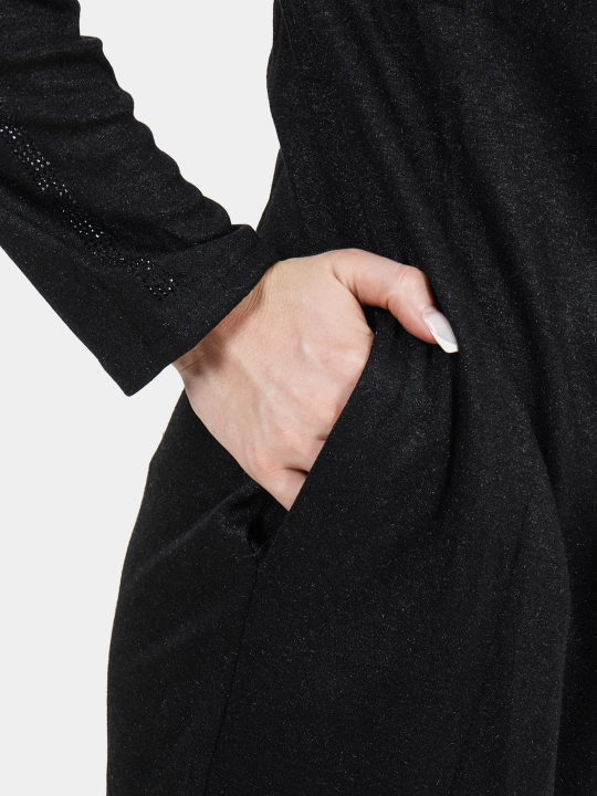 Angora materialdan tayyorlangan klassik qora libos, midi