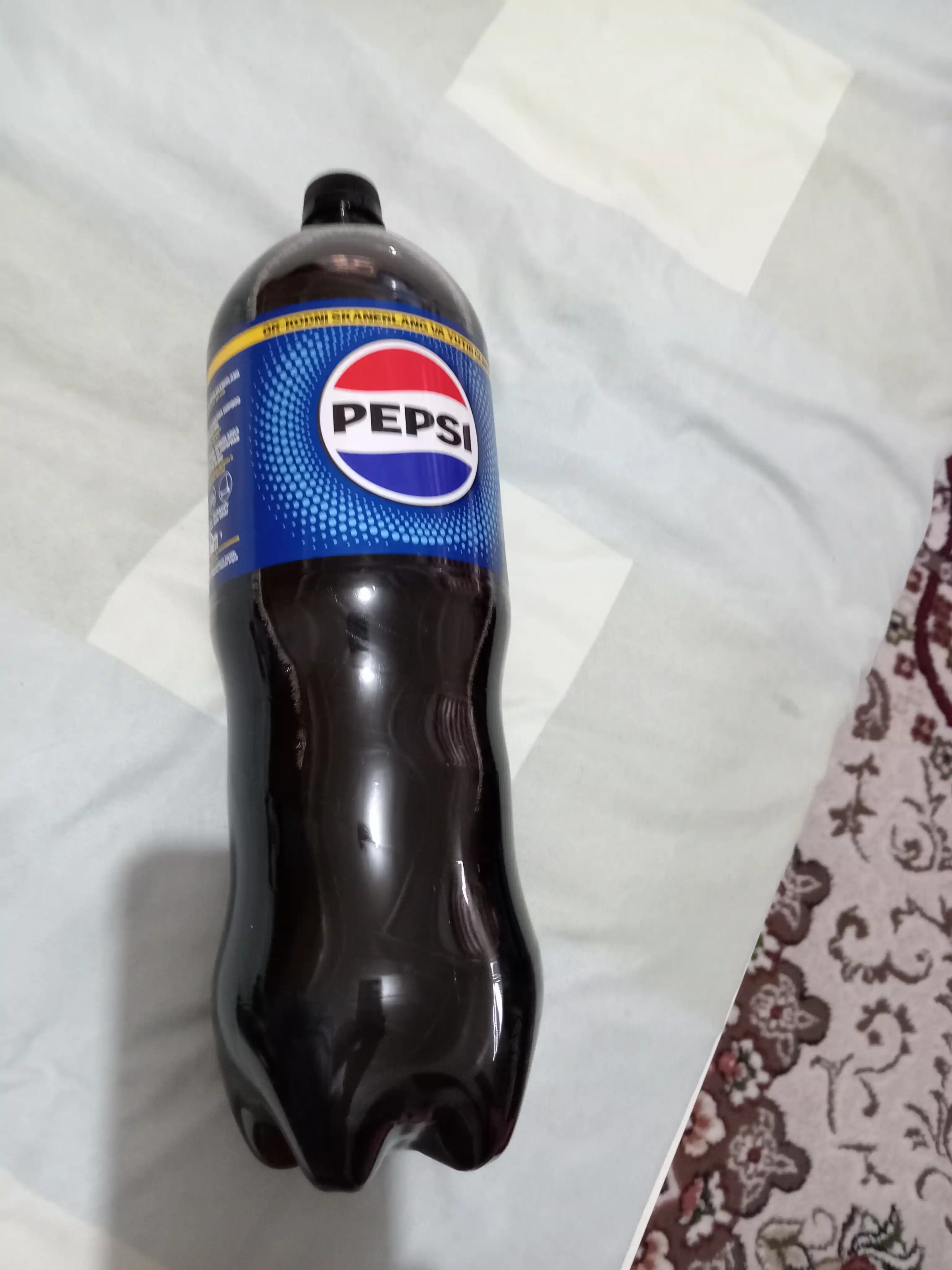 Gazlangan ichimlik Pepsi, 2 litr