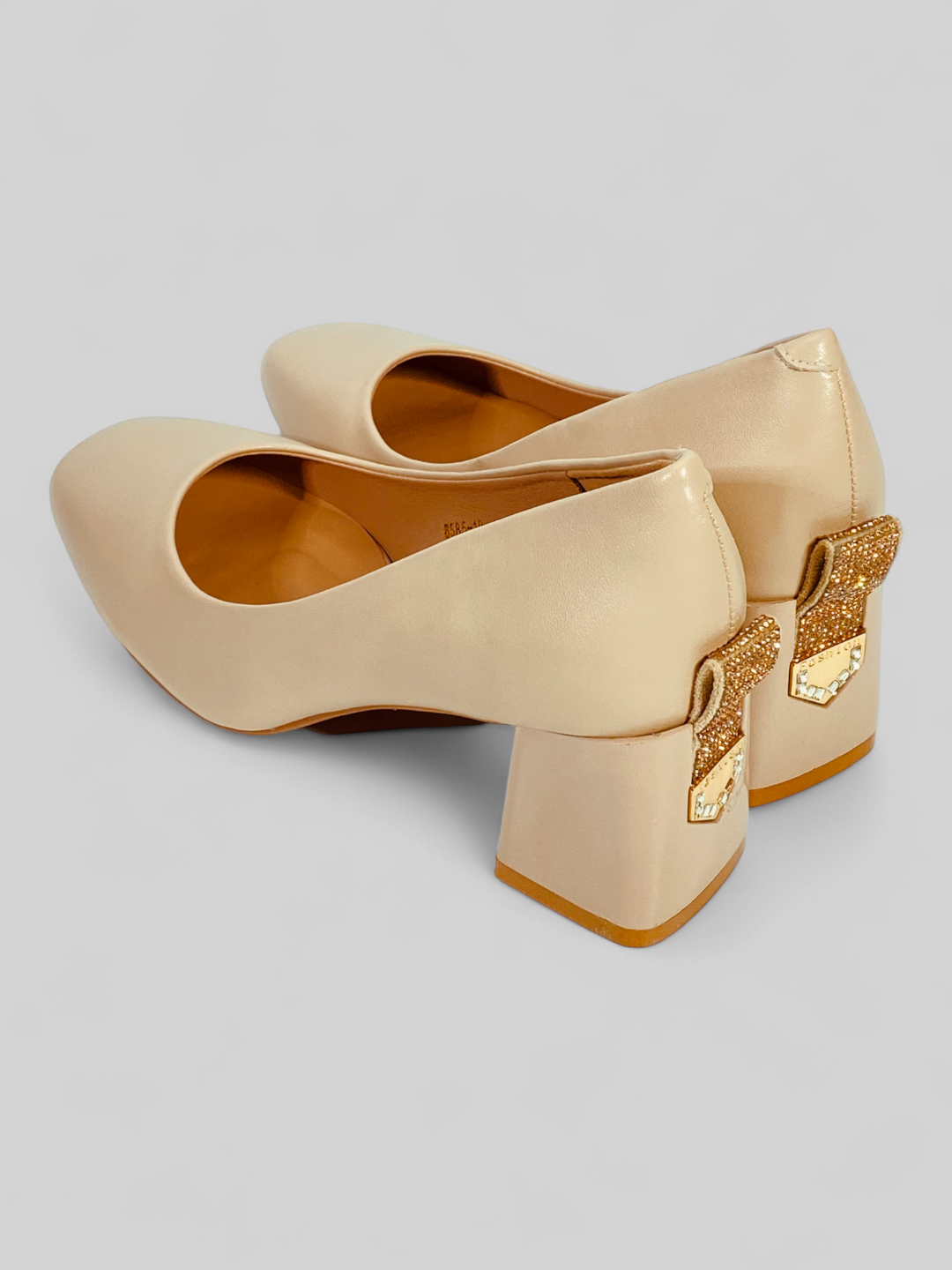 Royxatdan holda Xxx porno kuzatuvchi