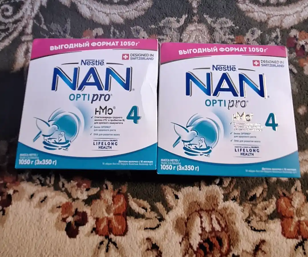 NESTLÉ®  SHAGAYKA® bo'tqasi ", malina, olma va zemlyanika bilan" 12 oydan boshlab, 190g