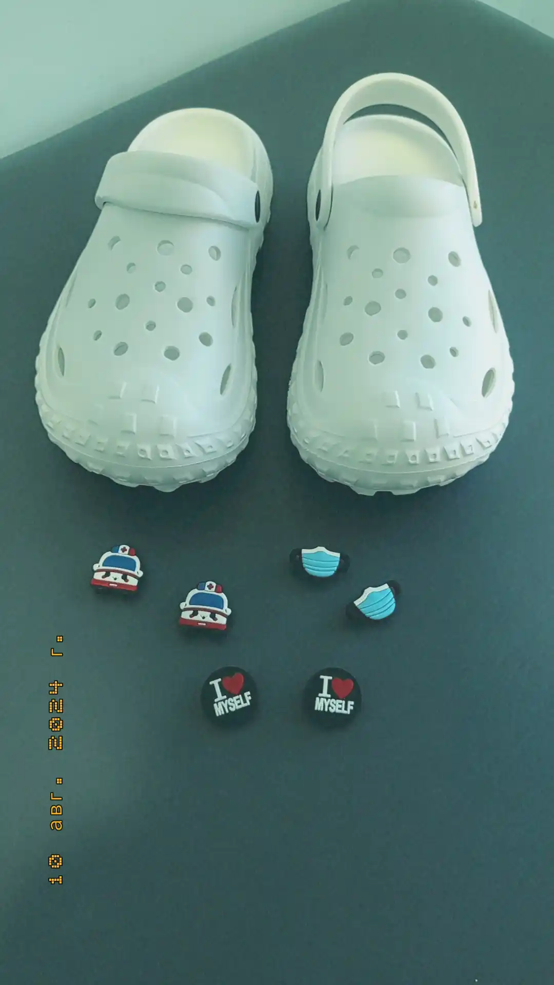Jibitslar, poyabzal bezaklari