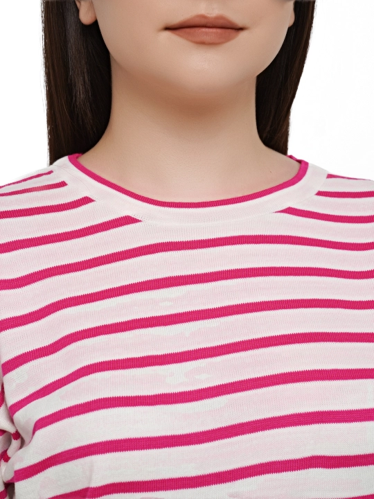 Qisqa yengli chiziqli sviter
