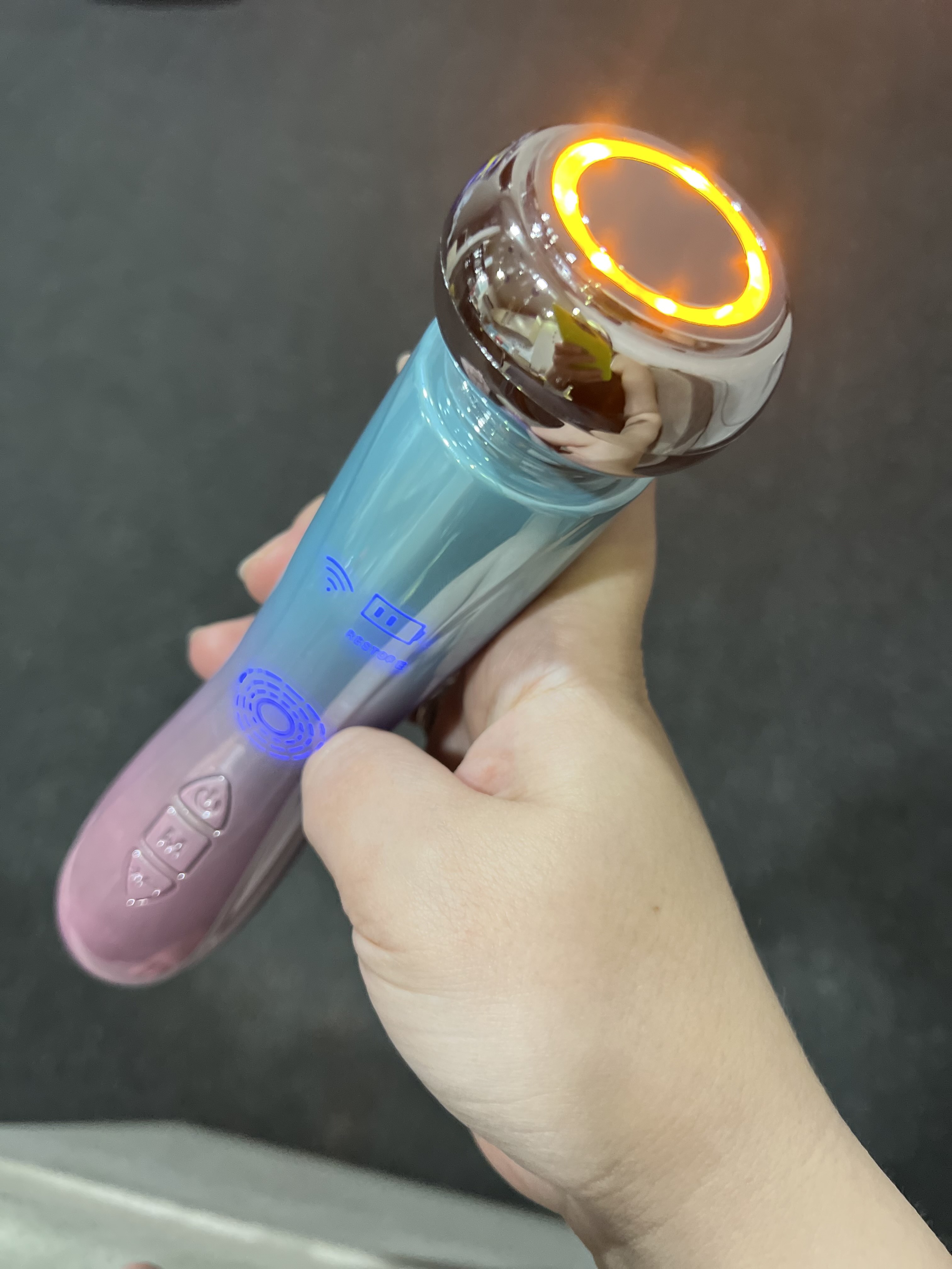 Микротоковый массажер для лица профессиональная чистка RF, EMS, LED, лифтинг уход за кожей