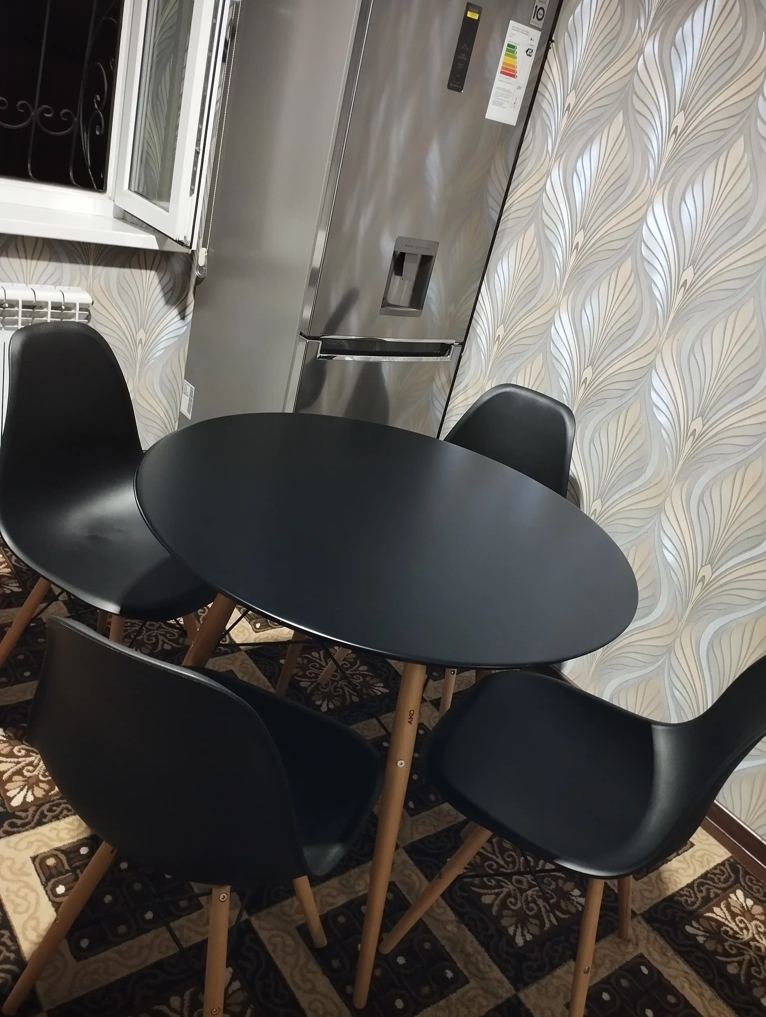 AIKO Stockholm MDF ovqatlanish to'plami, 1 ta stol va 4 ta stul, oshxona uchun, 4 kishilik