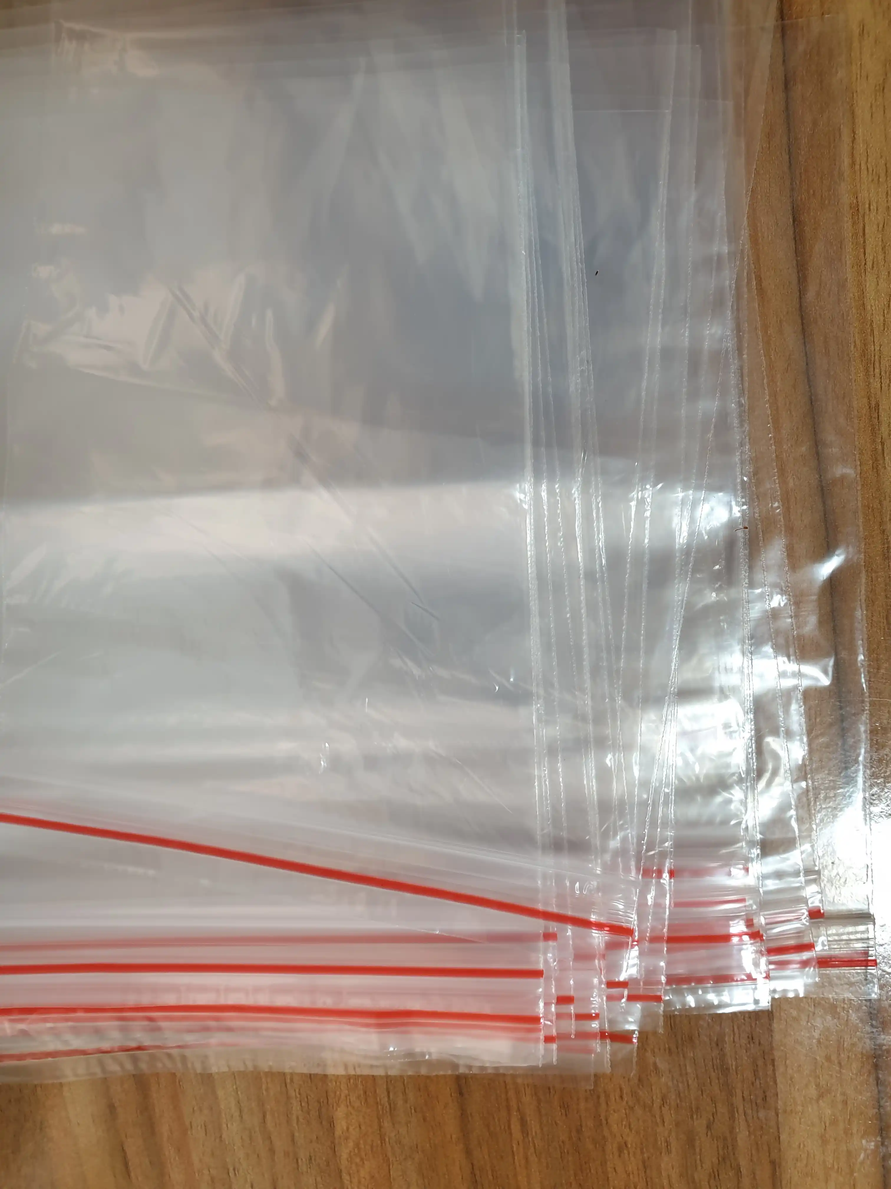 Зип пакеты с застёжкой zip-lock, ПВД, упаковки по 200 и 100 шт, разные размеры