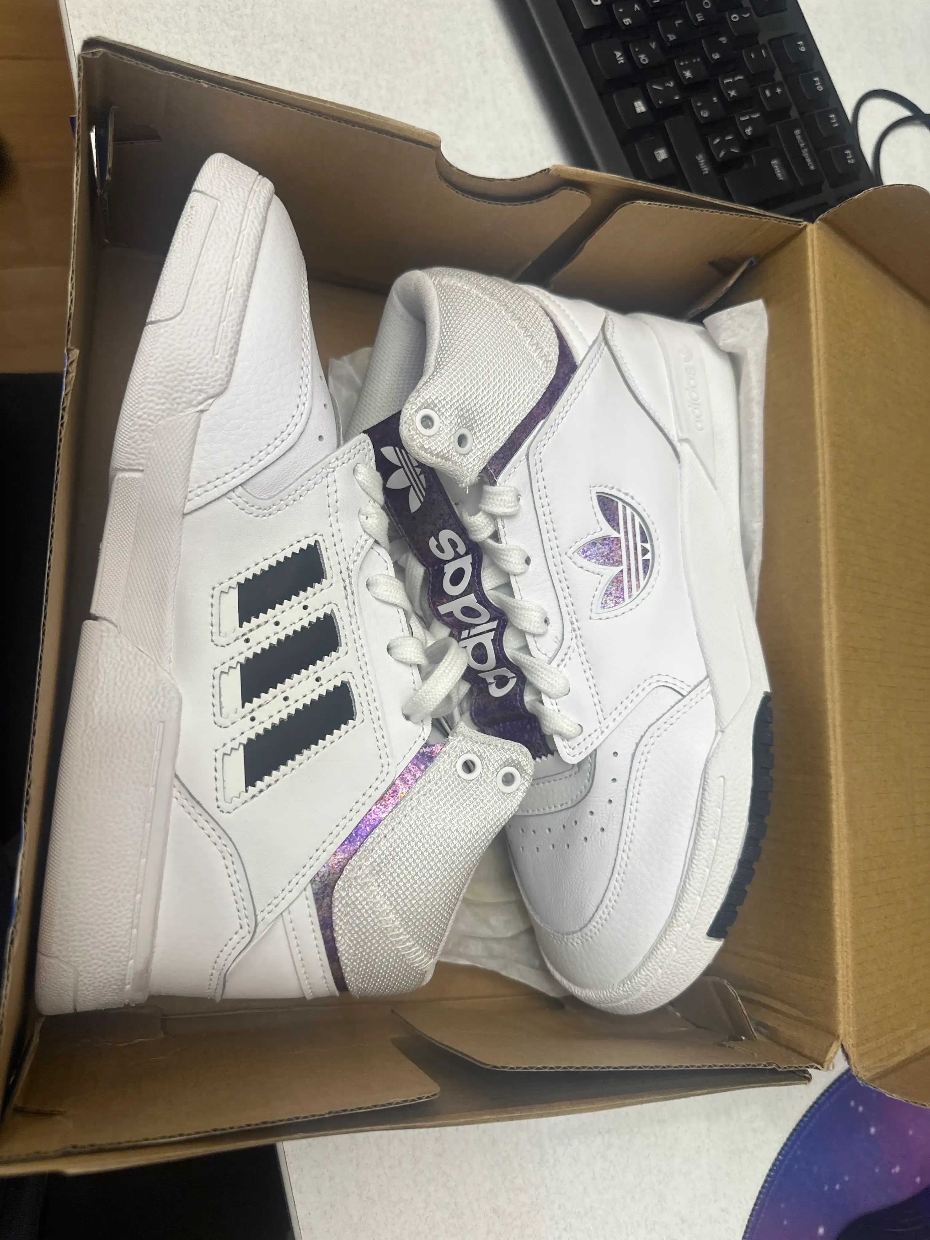 Krossovka adidas ayollar uchun DROP STEP XL W