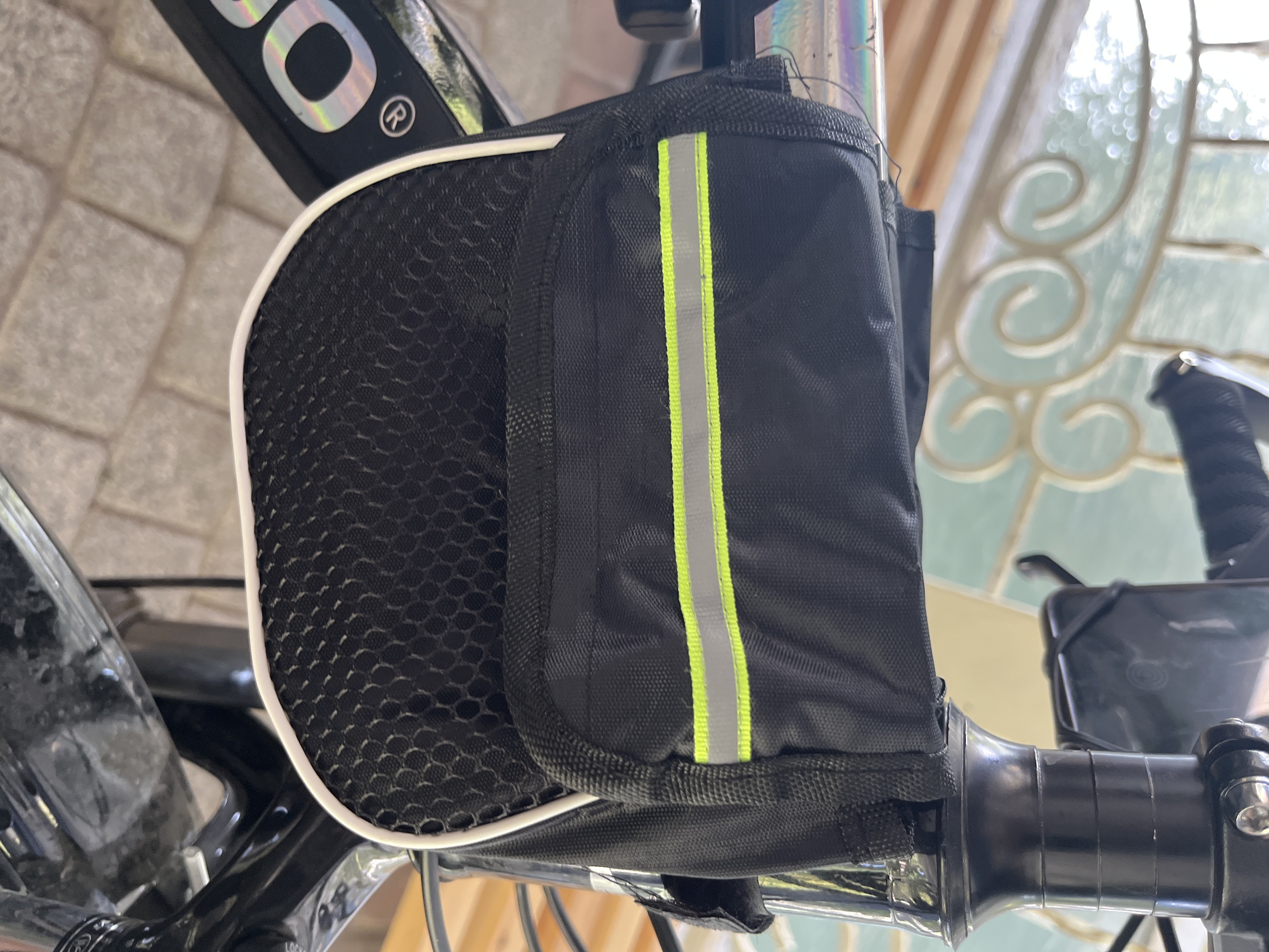 Velosiped ramkasi uchun sumka, zamokli, yopishqoqda, 14 sm, 20 sm