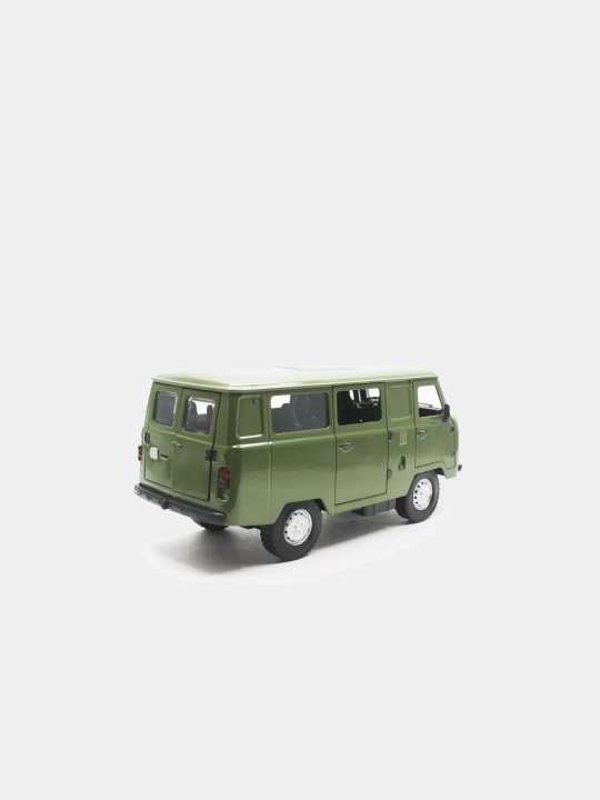 Машинка игрушка УАЗ Буханка металлическая, масштаб 1:24