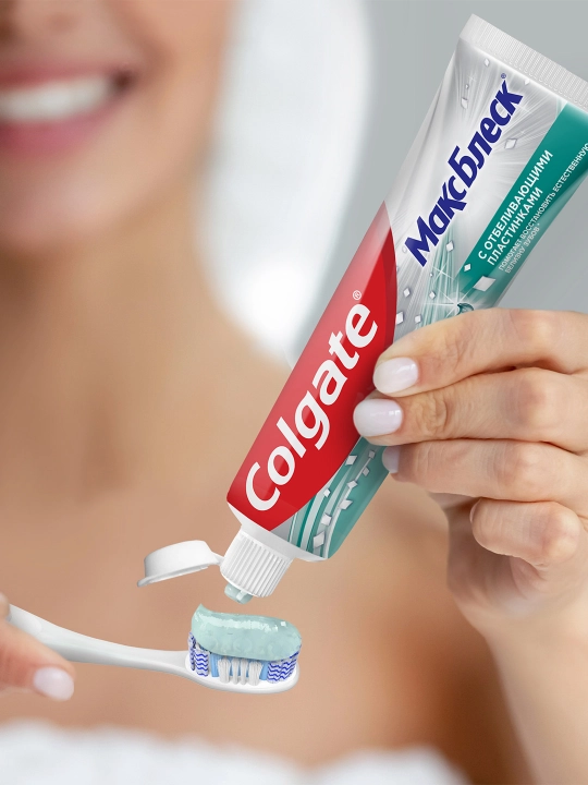 Зубная паста Colgate MAX White, Crystal Mint, 100 мл