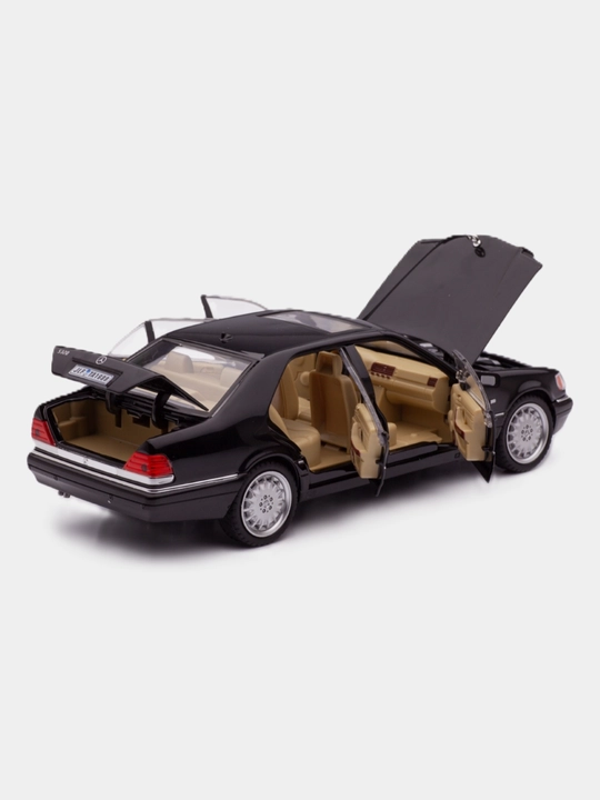 O'yinchoq metall mashinasi Mercedes-Benz AMG 6.3, Nissan Skyline GTR "Jinlifang" 1:24