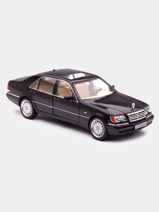 O'yinchoq metall mashinasi Mercedes-Benz AMG 6.3, Nissan Skyline GTR "Jinlifang" 1:24