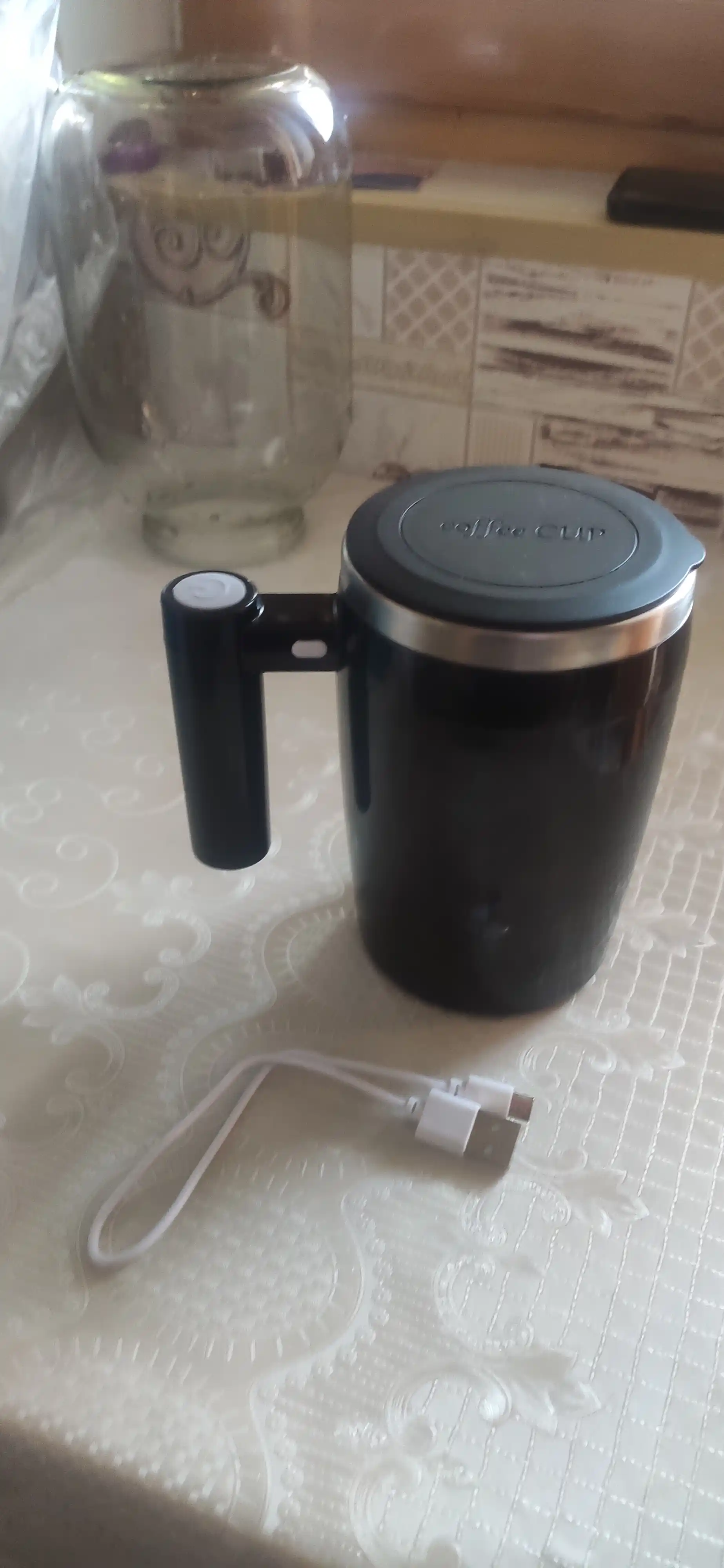 Avtomatik o'z-o'zini aralashtiradigan stakan, USB oshxona mikser bokal